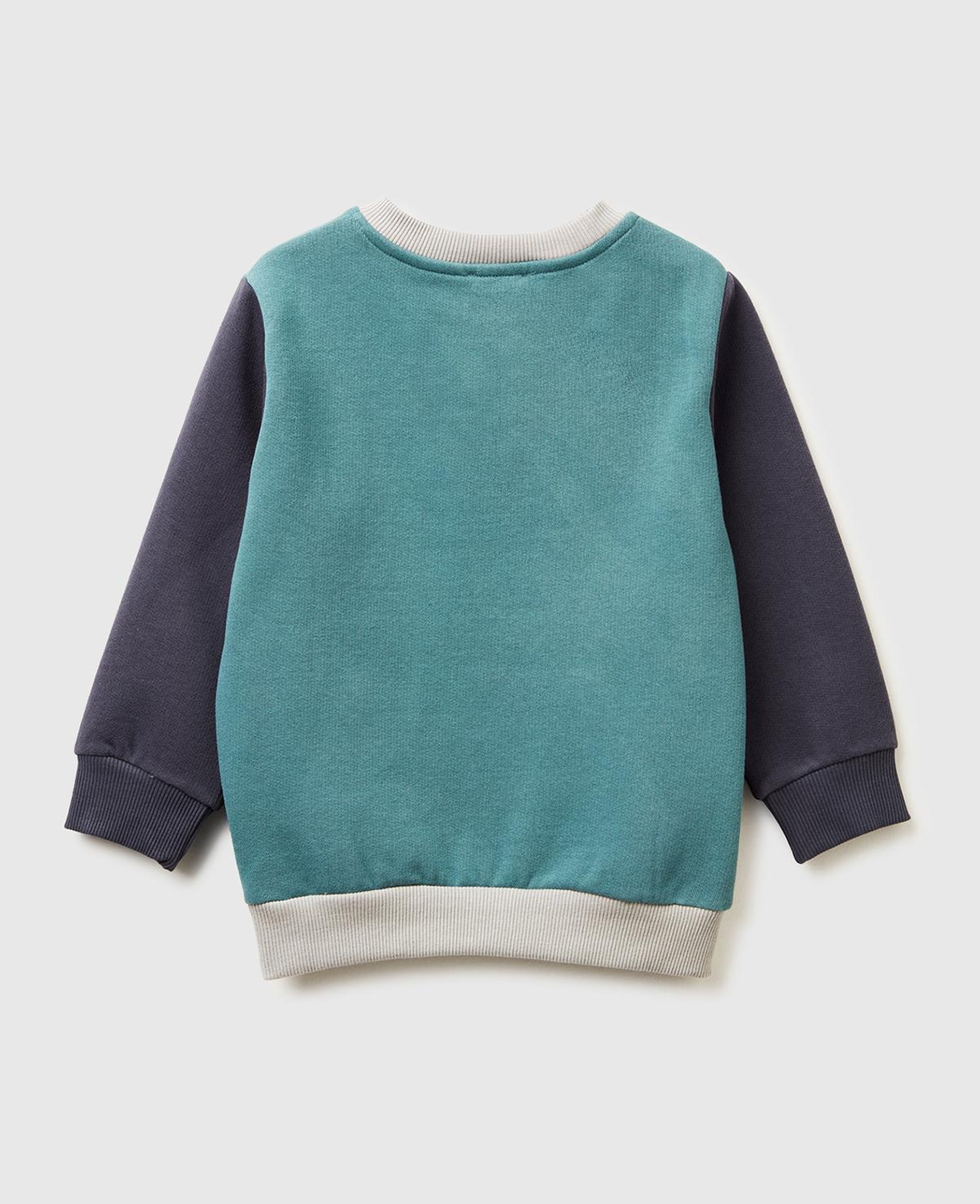 Erkek Çocuk Koyu Yeşil-Gri Önü Logo Baskılı Cepli Bisiklet Yaka Regular Fit Sweatshirt