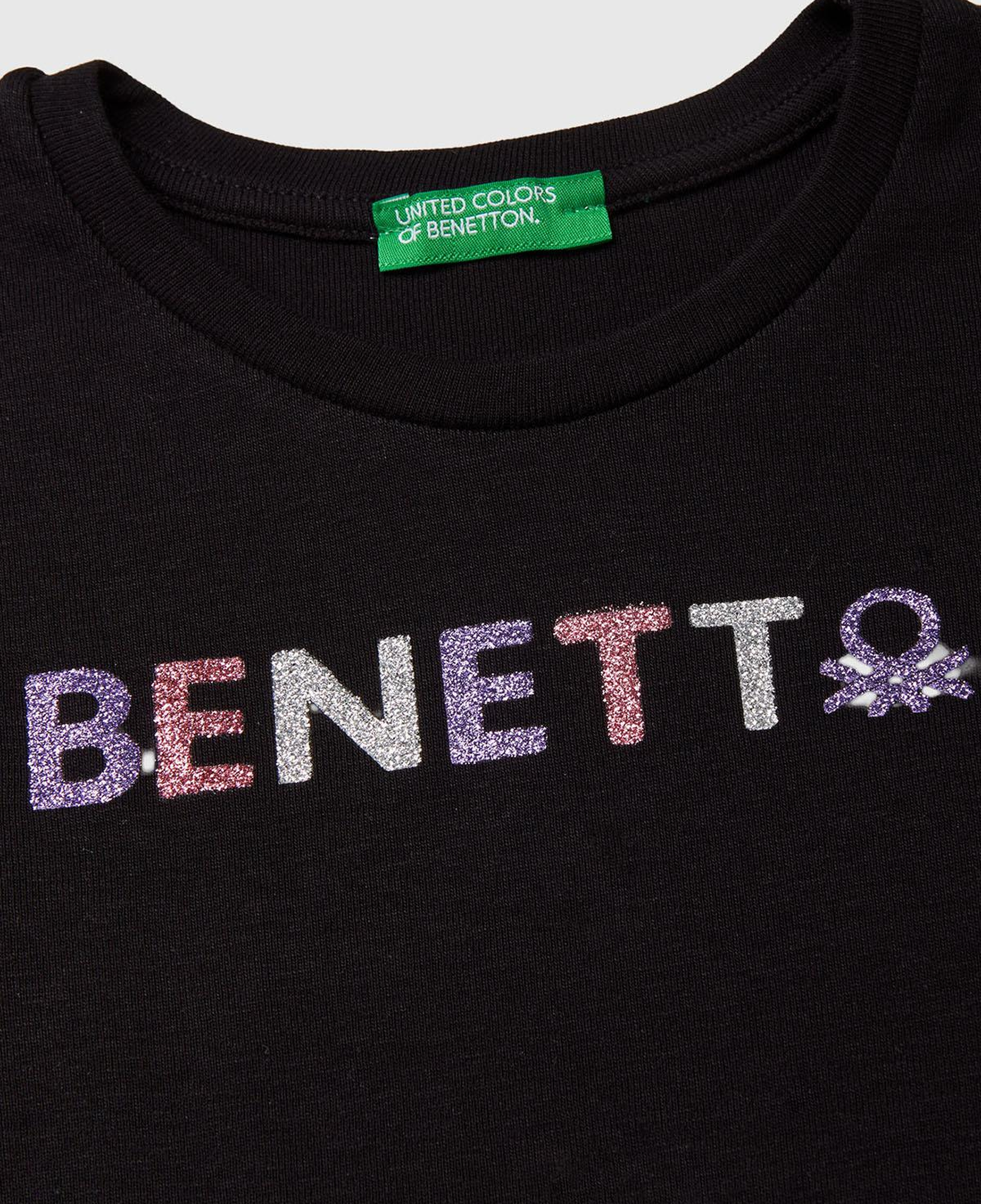 Kız Çocuk Siyah Önü Parıltılı Logo Baskılı Regular Fit Uzun Kollu T-Shirt