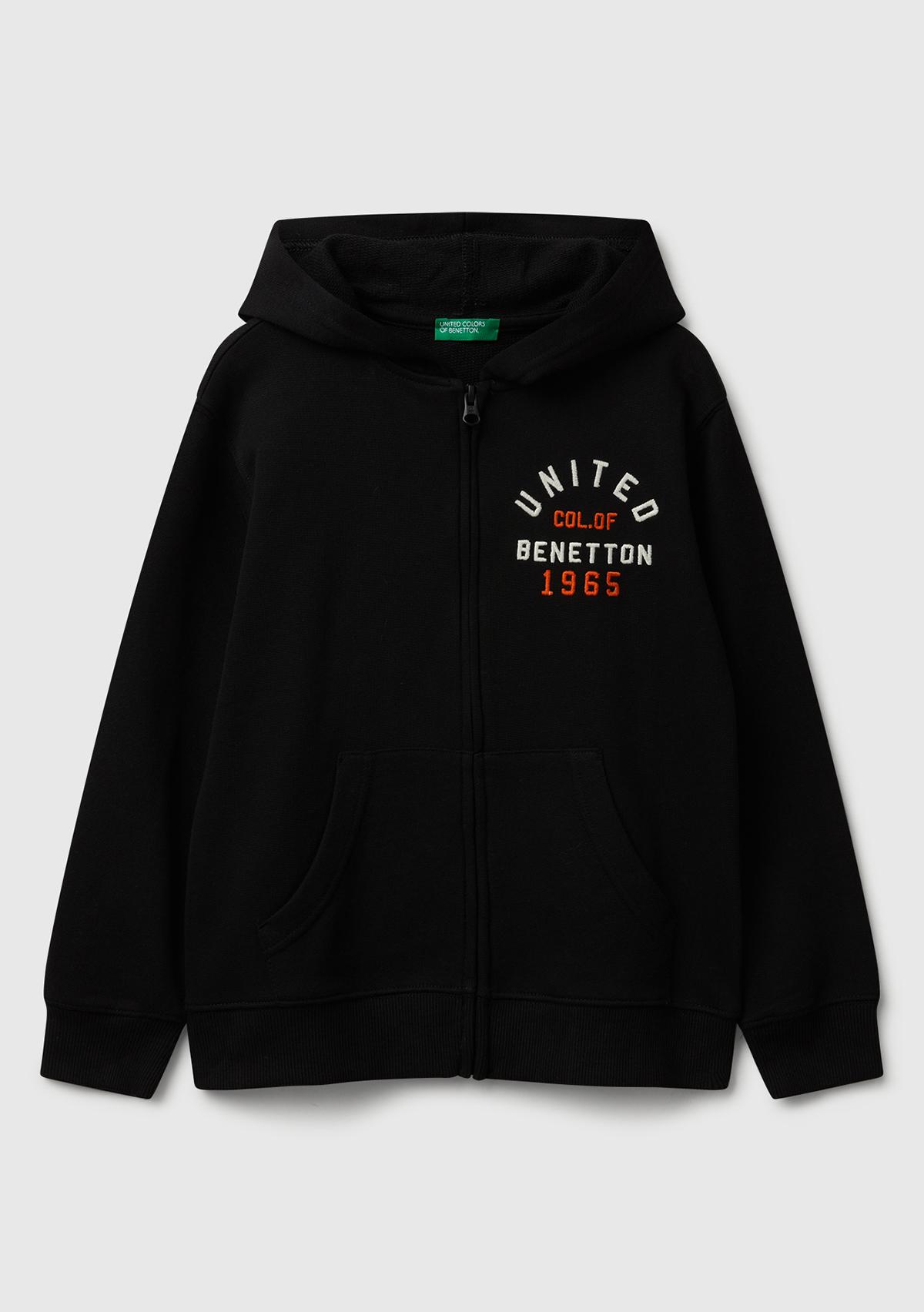 Erkek Çocuk Siyah Önü Logo Detaylı Fermuarlı Kapüşonlu Sweatshirt