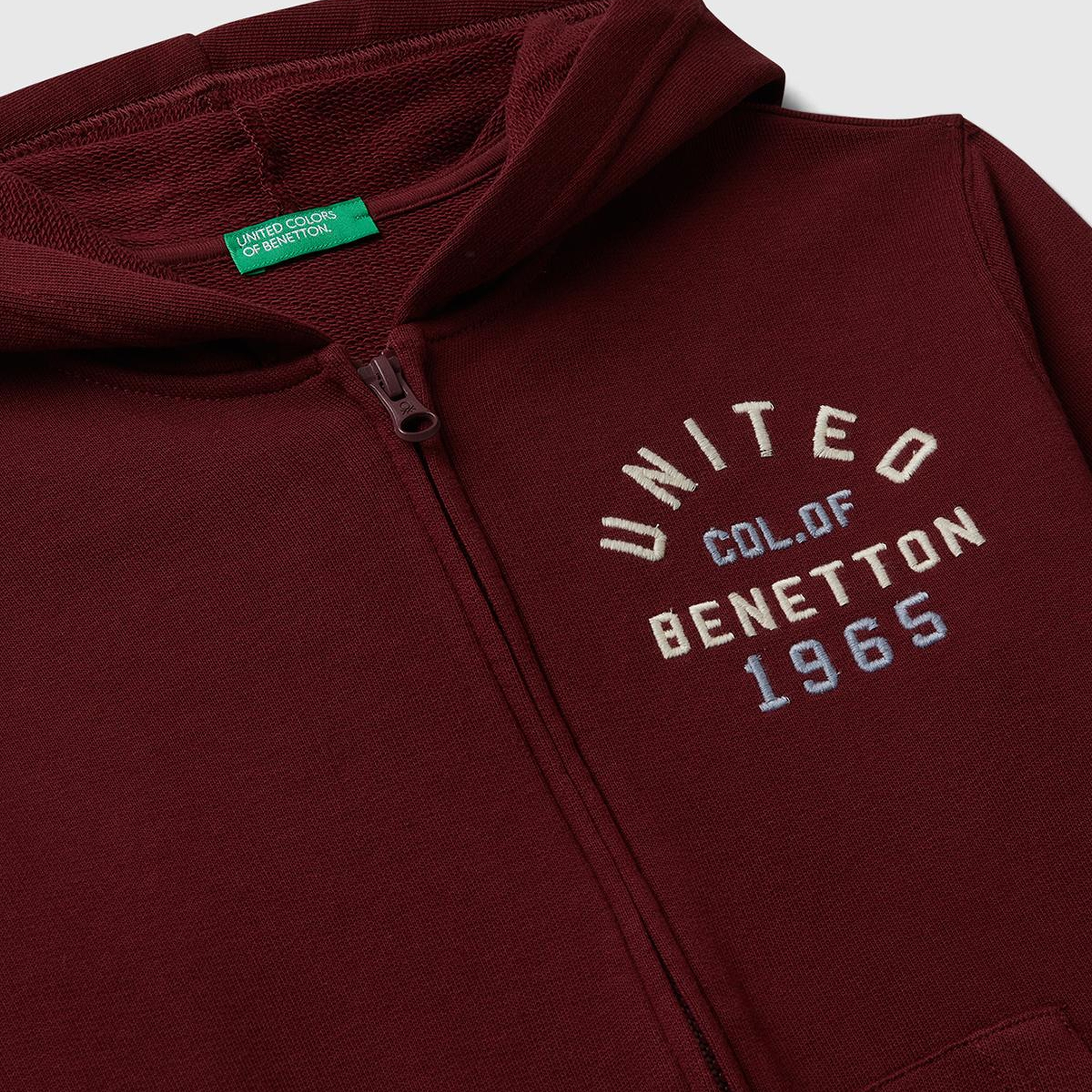 Erkek Çocuk Bordo Önü Logo Detaylı Fermuarlı Kapüşonlu Sweatshirt
