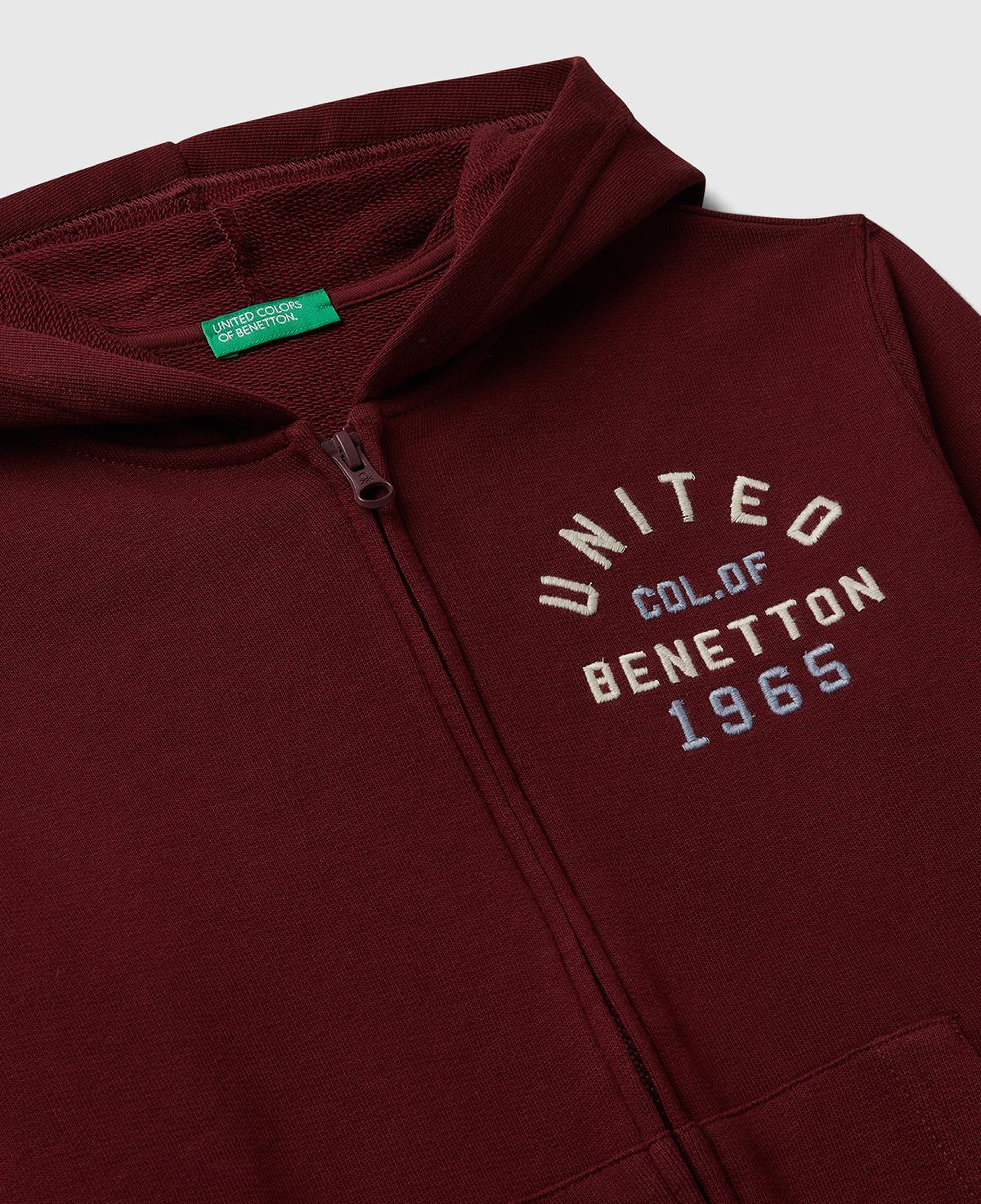 Erkek Çocuk Bordo Önü Logo Detaylı Fermuarlı Kapüşonlu Sweatshirt