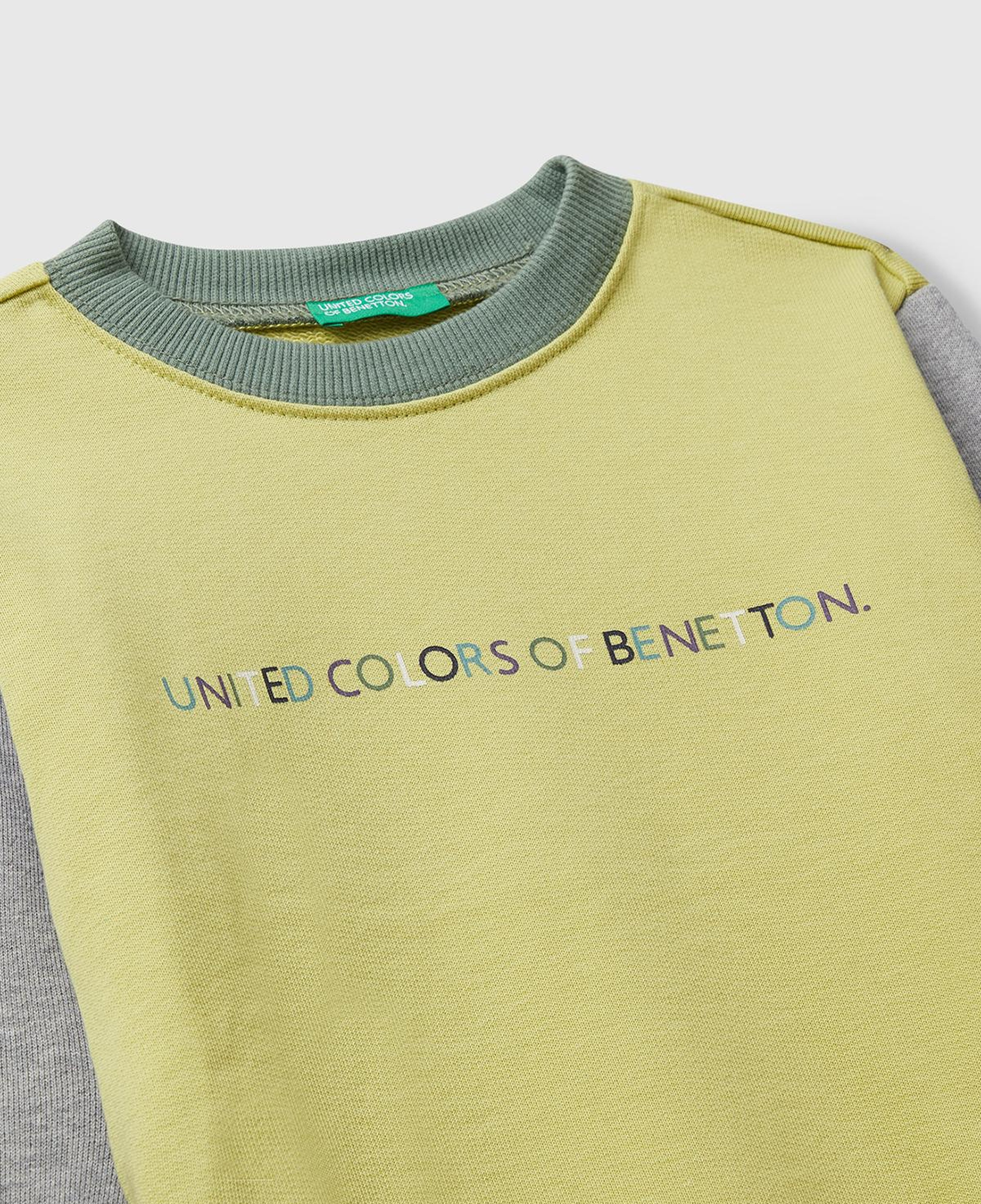 Erkek Çocuk Sarı-Gri Önü Logo Baskılı Bisiklet Yaka Sweatshirt