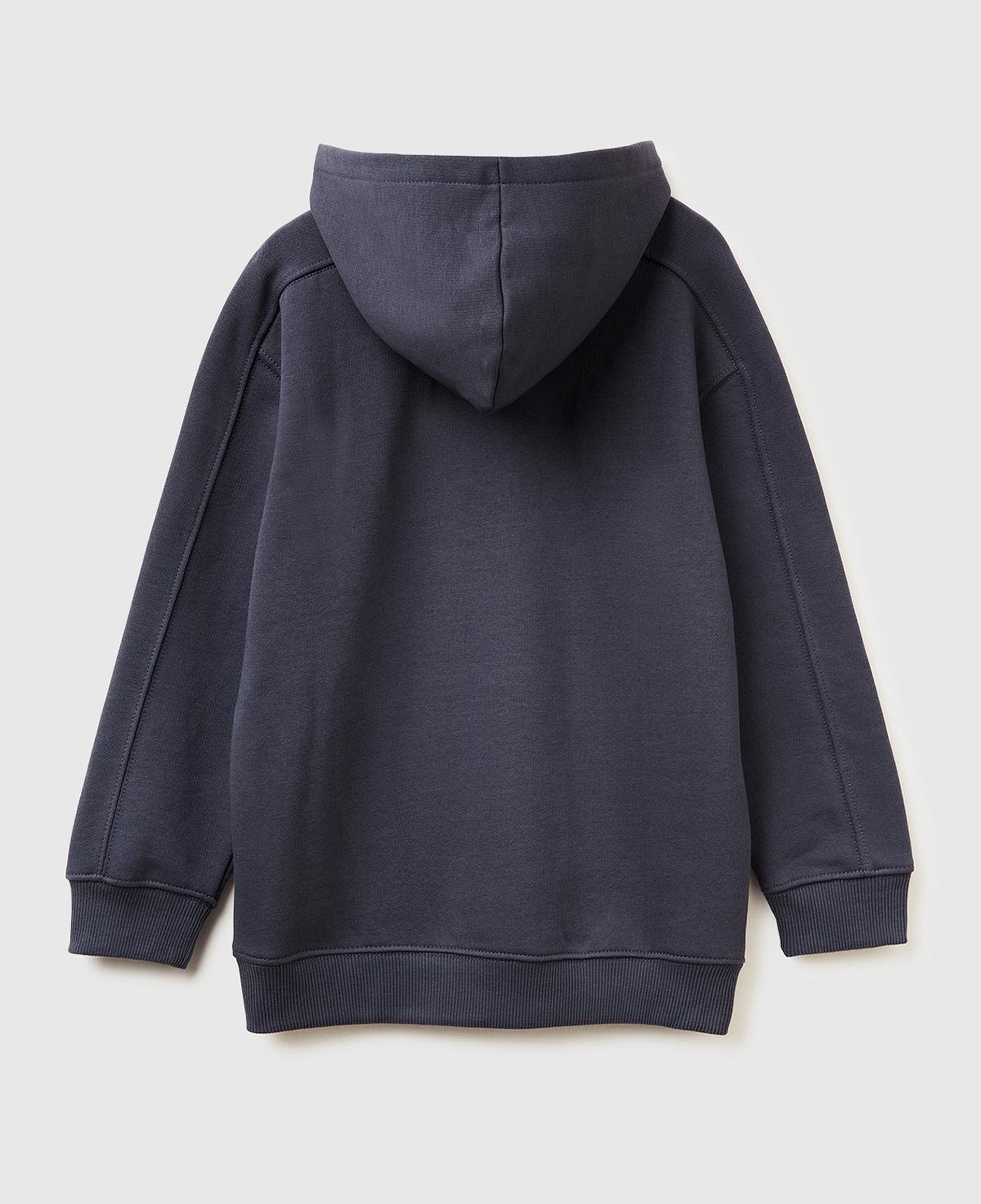 Erkek Çocuk Koyu Gri Önü Baskılı Düşük Omuzlu Kapüşonlu Sweatshirt