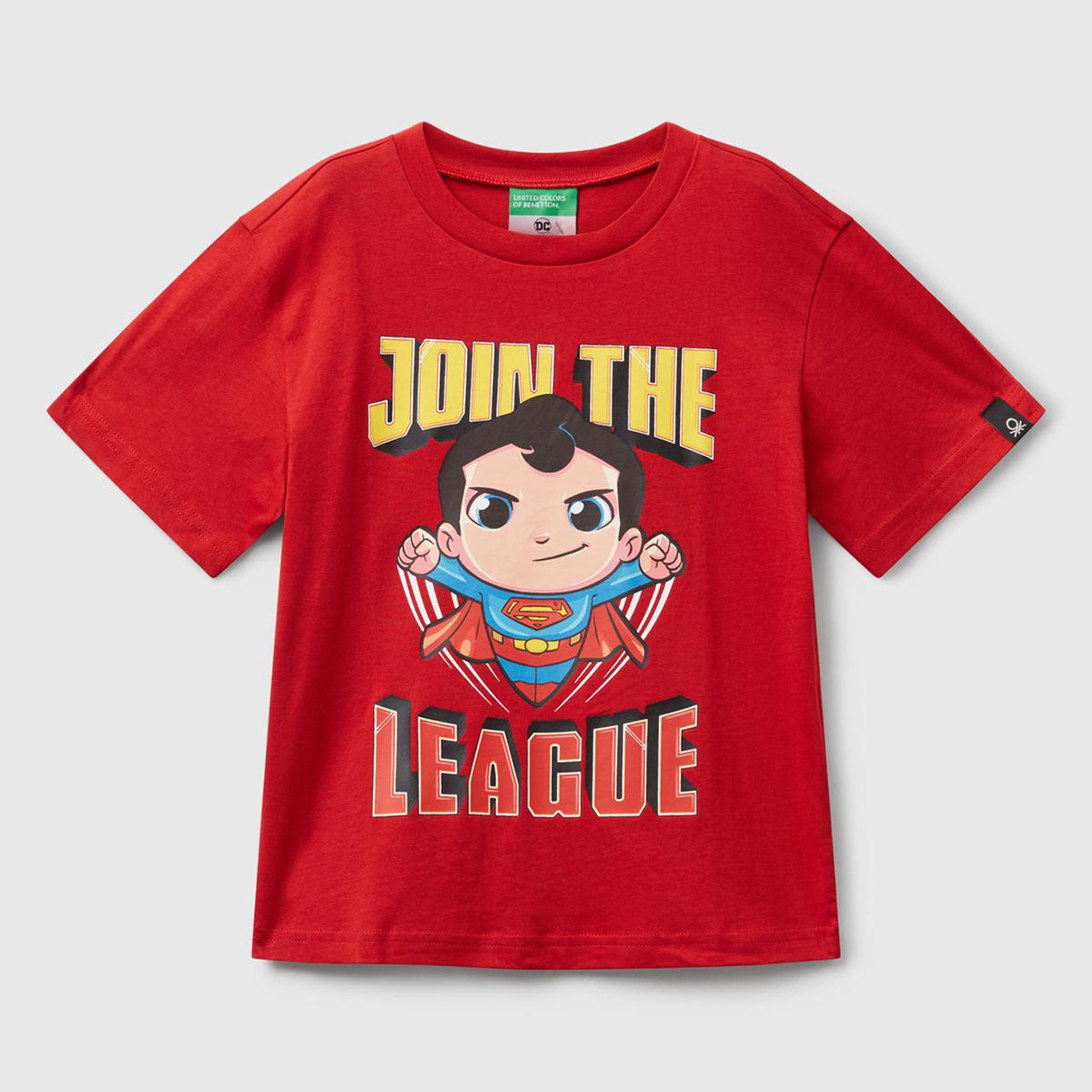 Erkek Çocuk Kırmızı Önü ve Arkası Superman Baskılı Logo Etiketli T-shirt