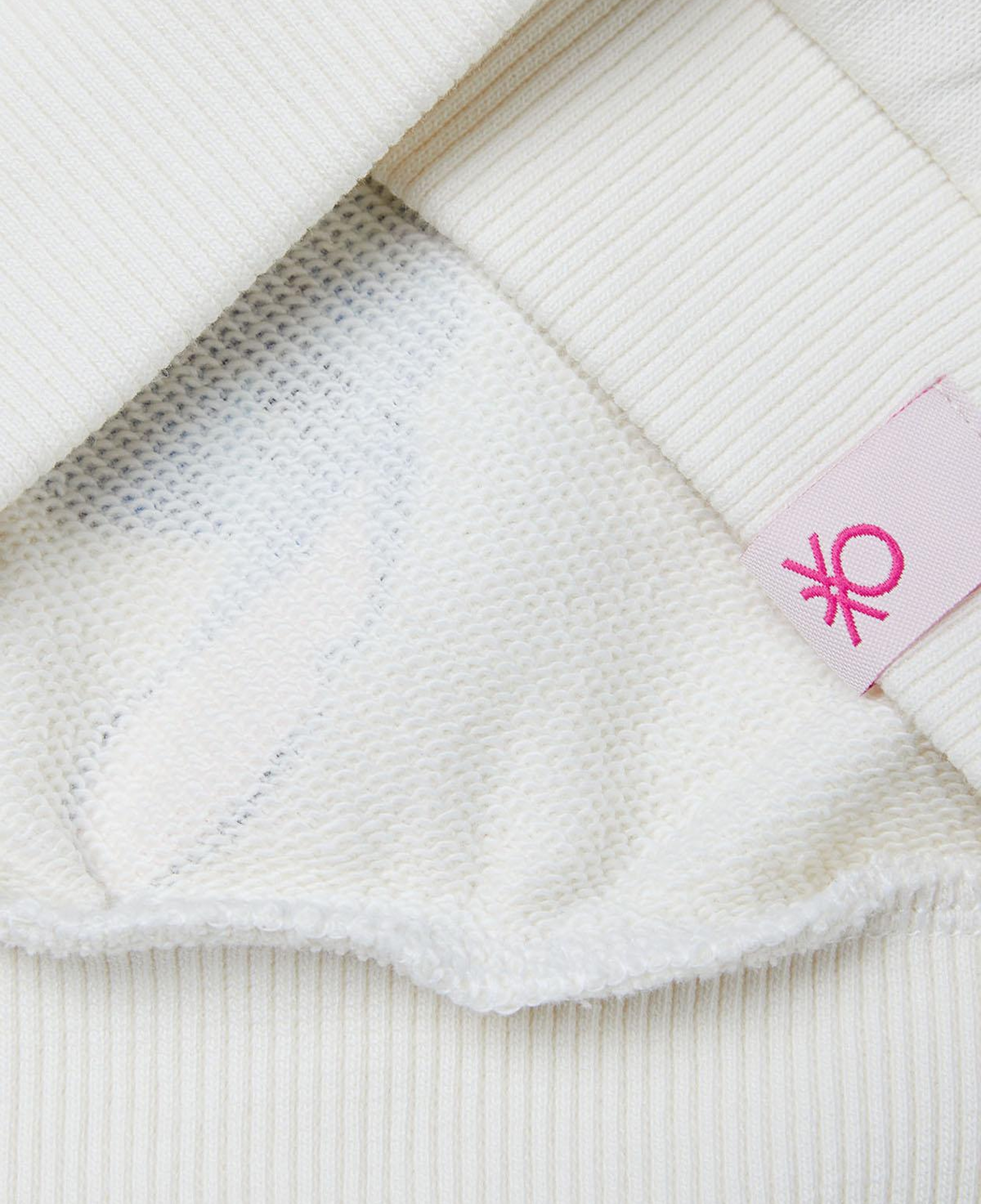 Kız Çocuk Ekru Mix Tamamı Baskılı Logo Etiketli Comfort Fit  Sweatshirt