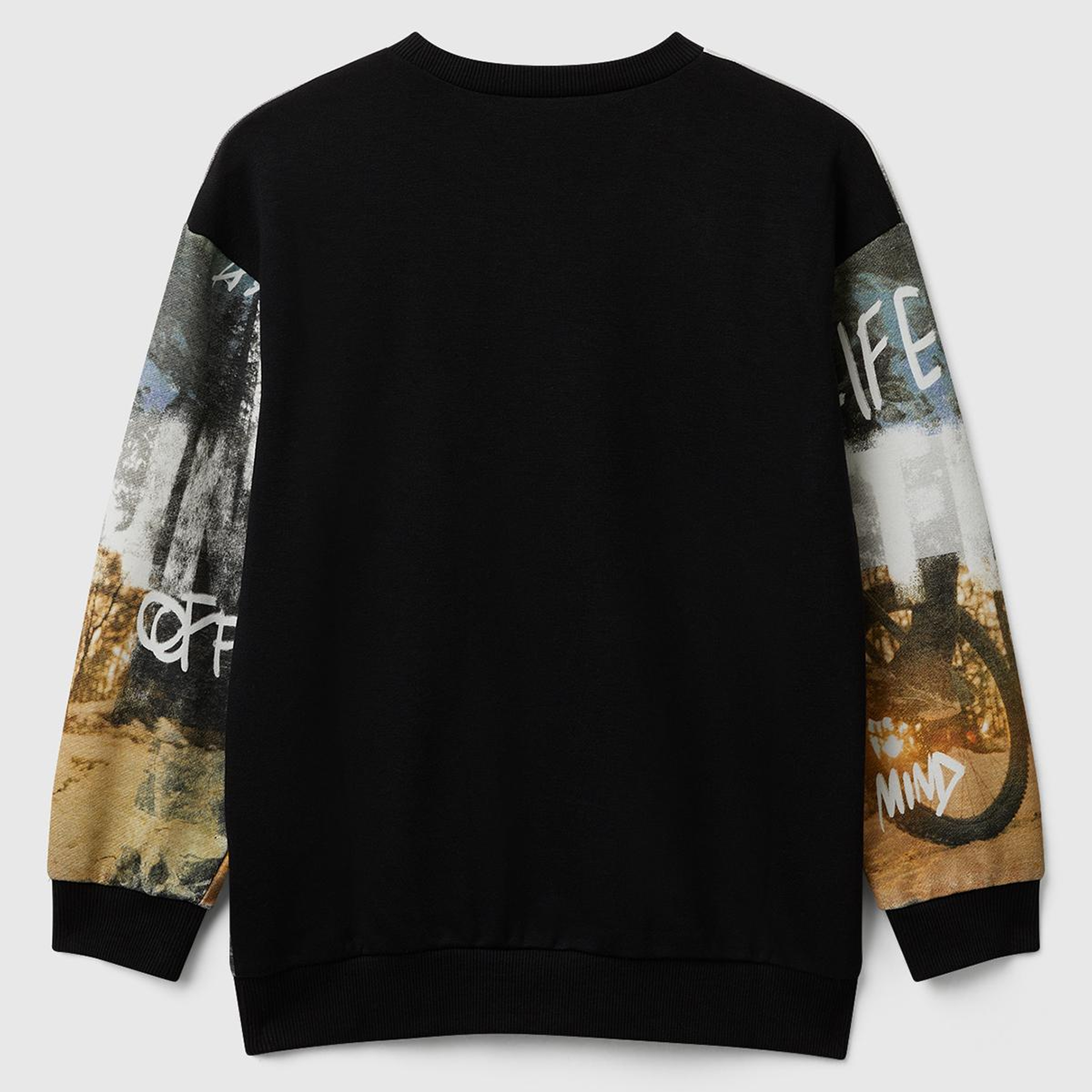 Erkek Çocuk Çok Renkli Önü ve Kolları Baskılı Bisiklet Yaka Oversize Sweatshirt