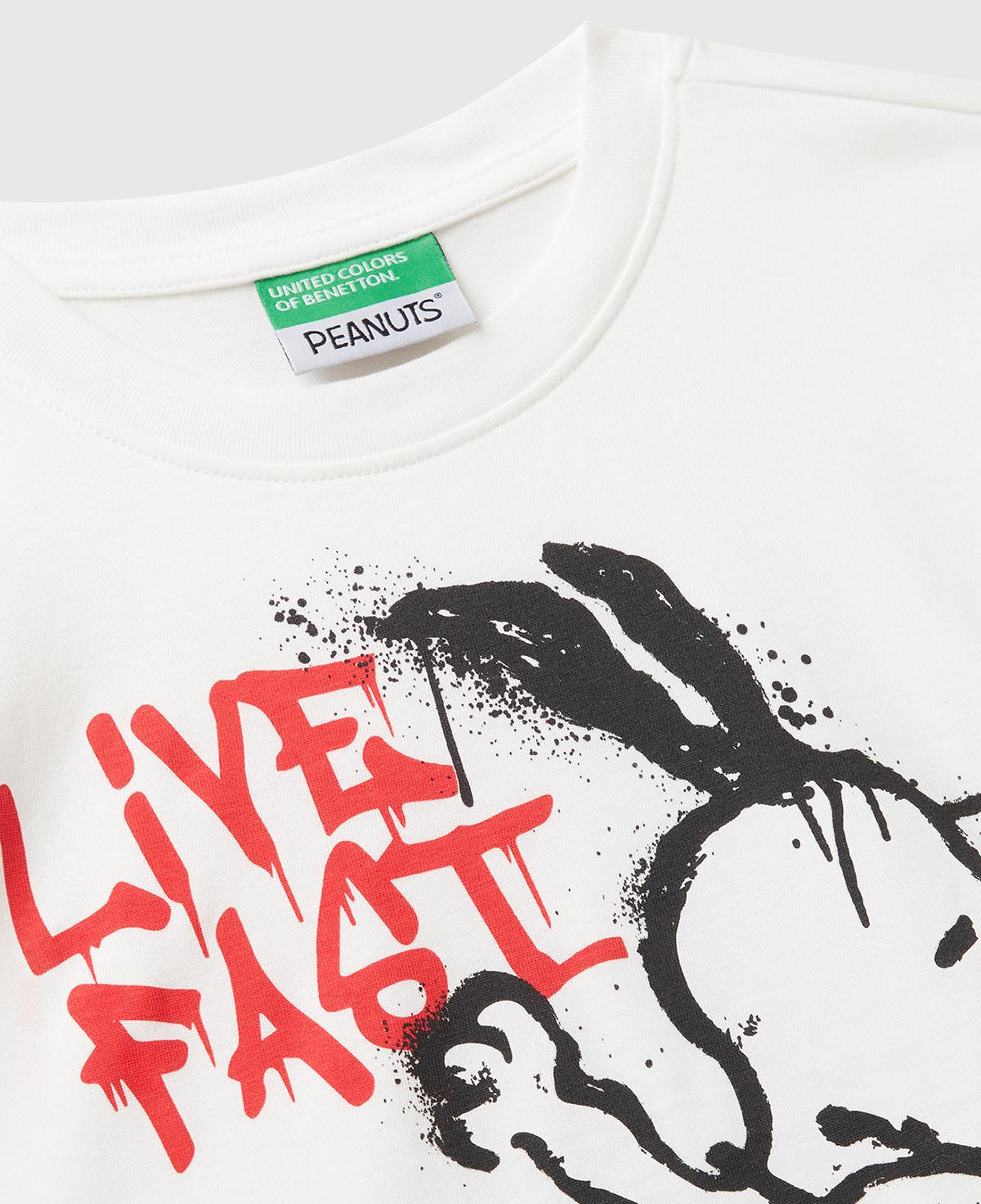 Erkek Çocuk Ekru Önü Renkli Peanuts Baskılı T-shirt