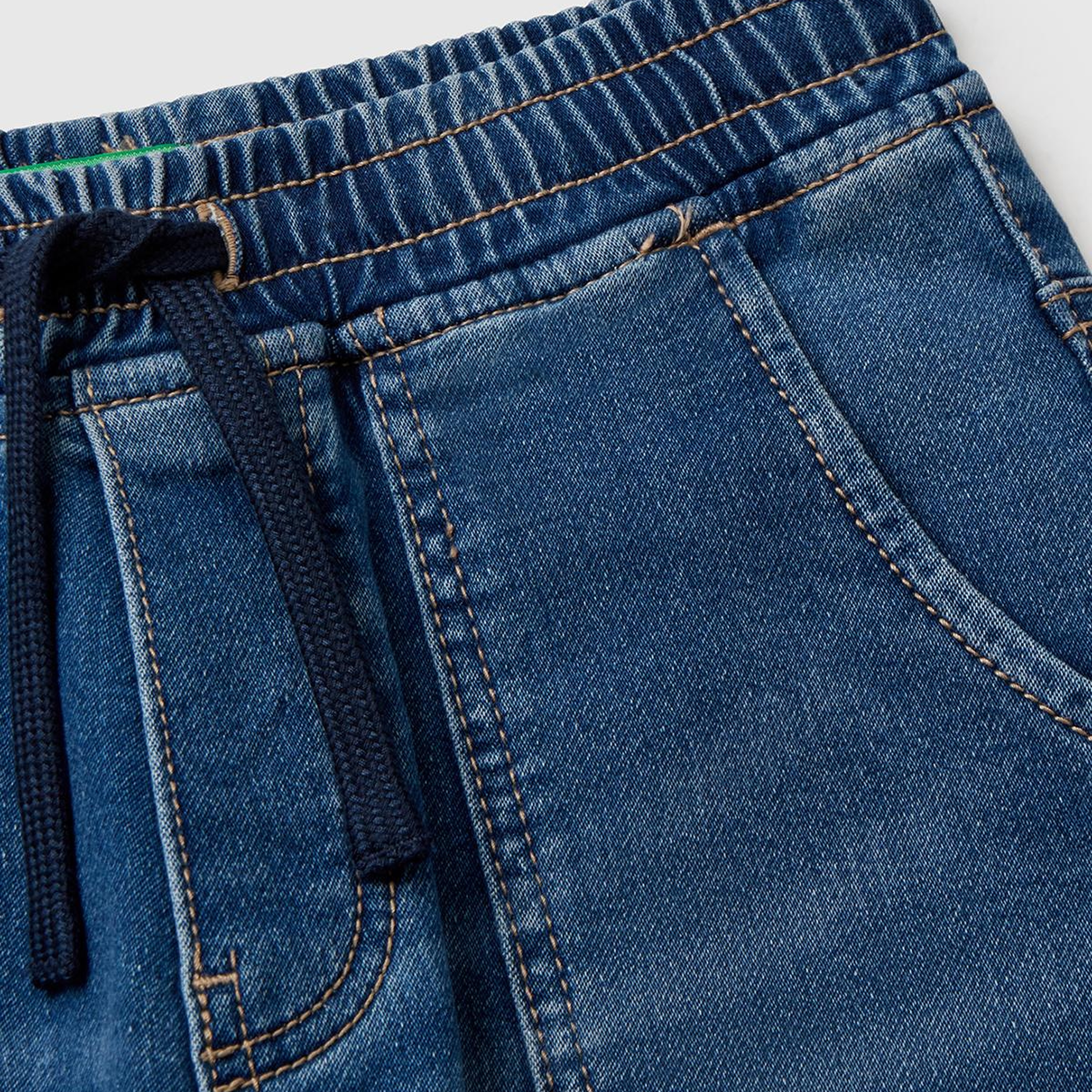 Erkek Çocuk Koyu Mavi Logo Detaylı Büzgü İpli Denim Jogger Pantolon