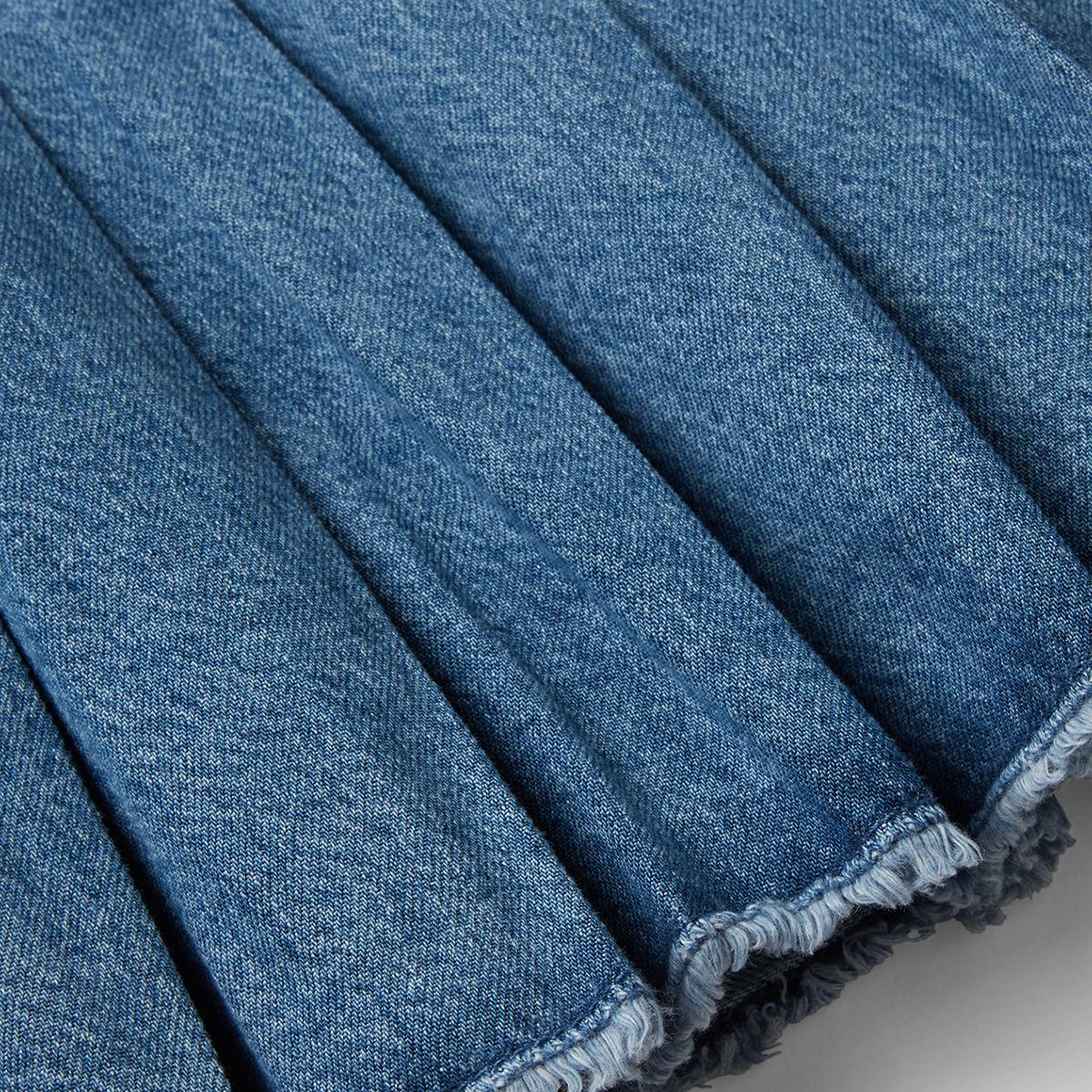 Kız Çocuk Koyu Mavi Taş Yıkama Pileli Yanı Fermuarlı Diz Üstü Denim Etek