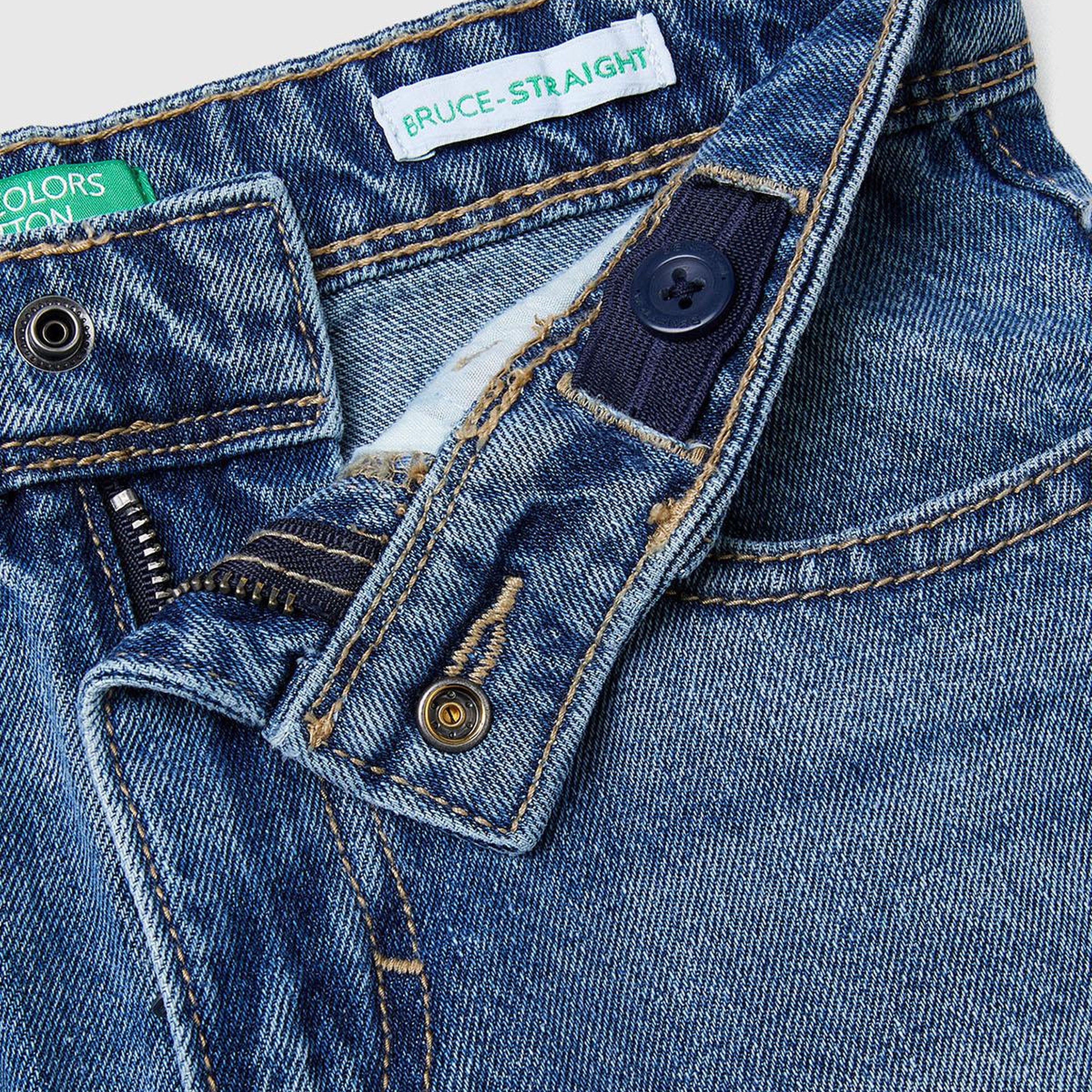 Erkek Çocuk Koyu Mavi Eskitilmiş Efektli Düğmeli Denim Pantolon