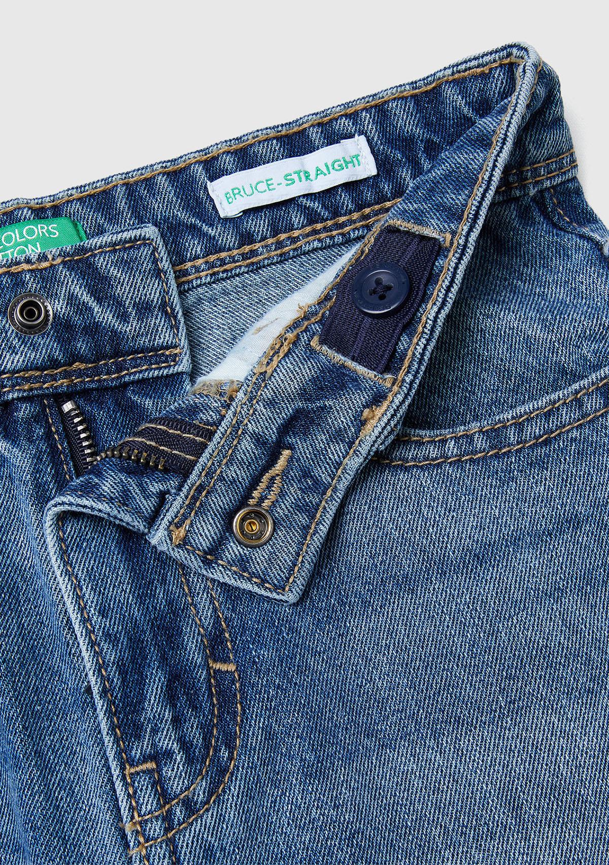 Erkek Çocuk Koyu Mavi Eskitilmiş Efektli Düğmeli Denim Pantolon