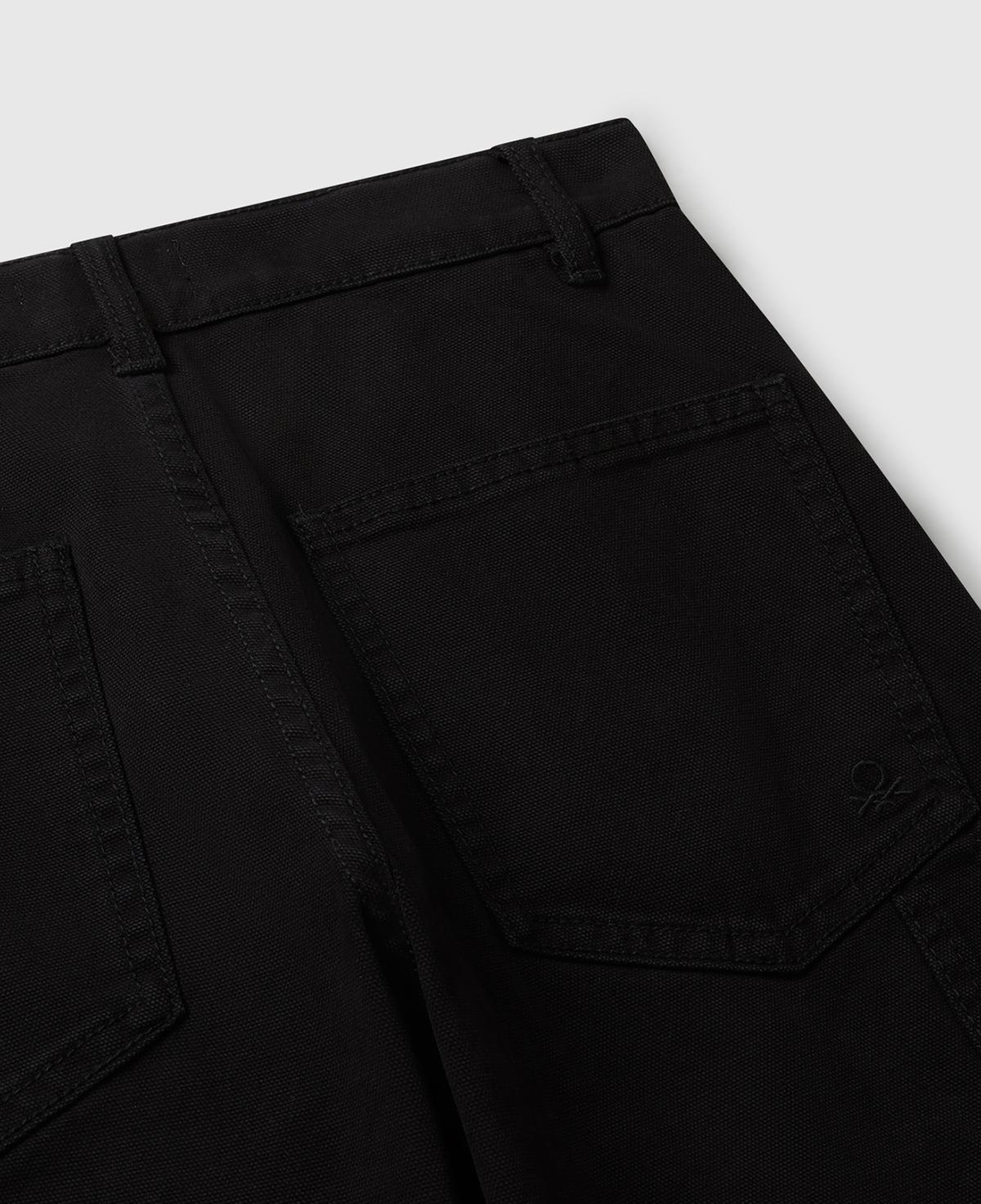 Erkek Çocuk Siyah Logo ve Cep Detaylı Düğmeli Streç Denim Bermuda Şort