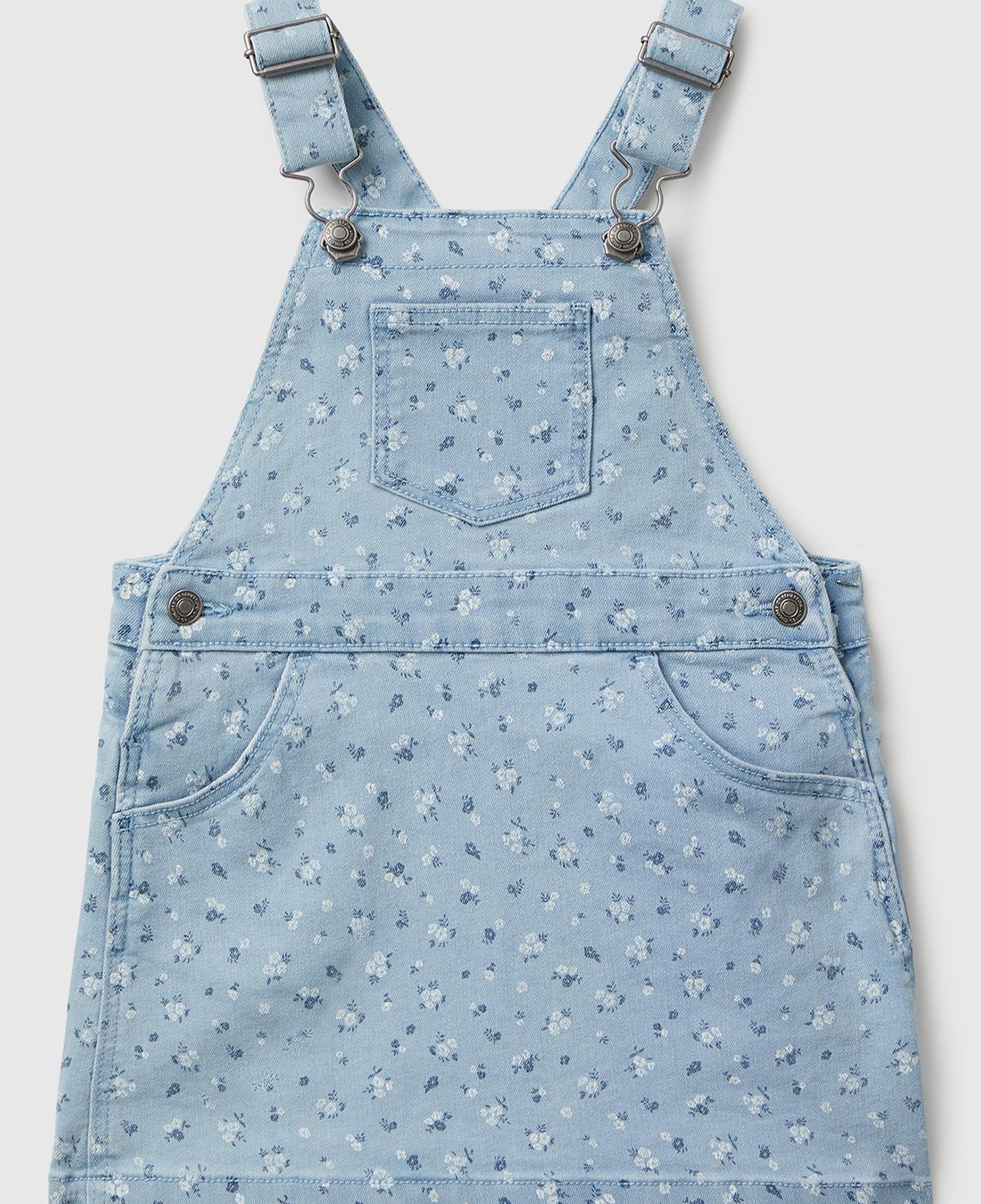 Kız Çocuk Açık Mavi Tamamı Çiçek Desenli Ayarlanabilir Askılı Denim Tulum Elbise