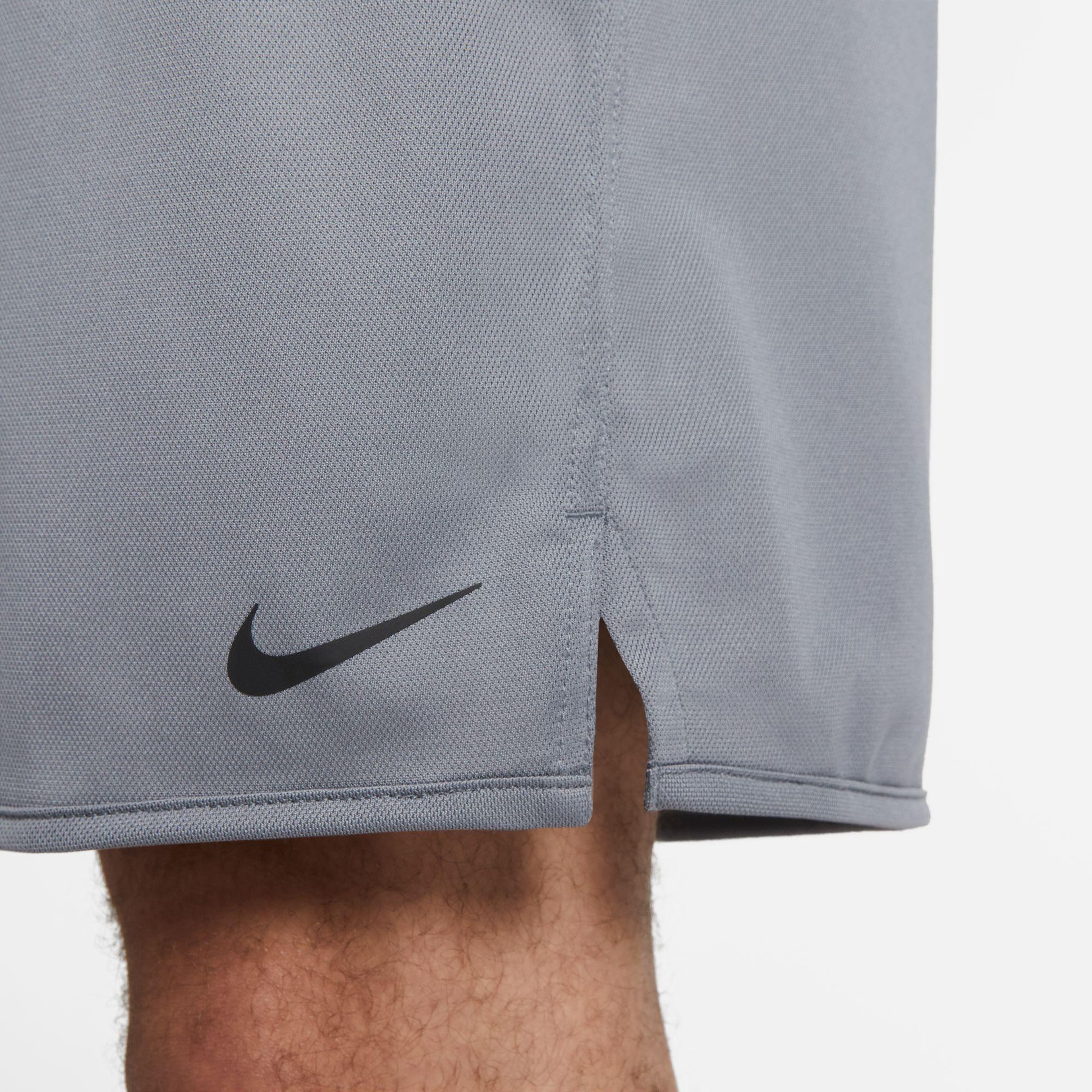 Nike Dri-Fit Totality Knit 18cm Unlined Erkek Gri Şort