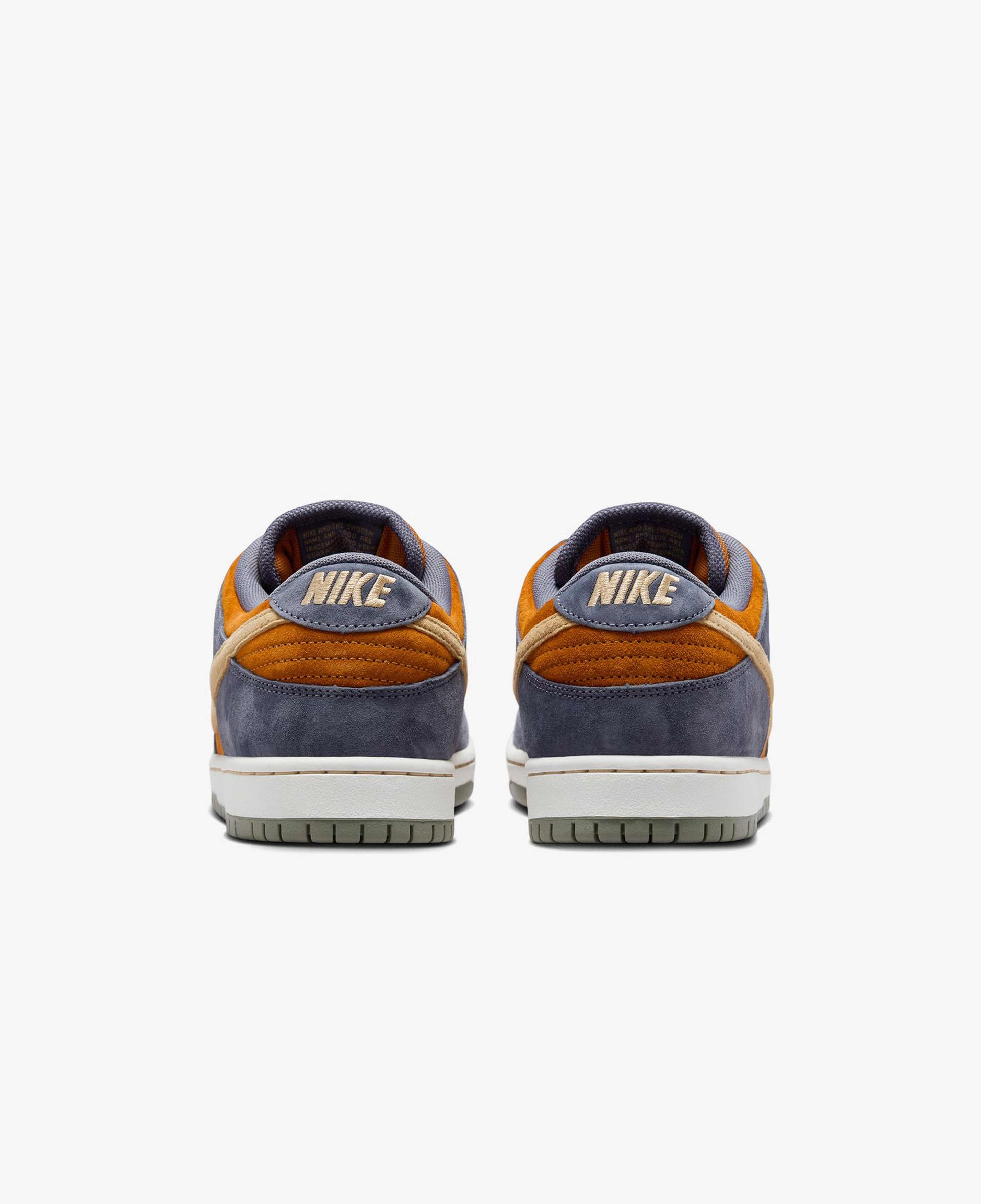 Nike Dunk Erkek Gri/Turuncu Spor Ayakkabı