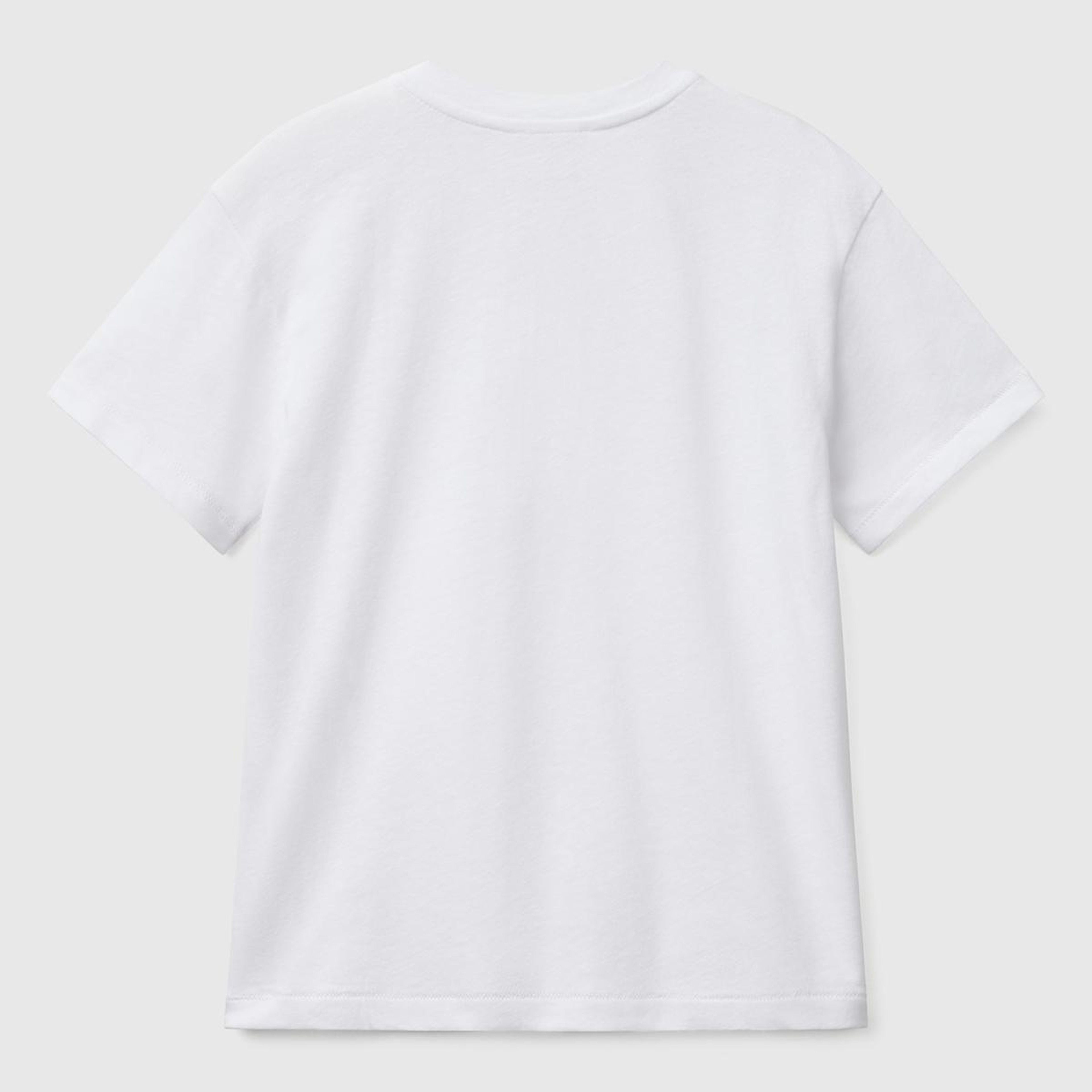 Erkek Çocuk Beyaz Logo İşlemeli Hakim Yaka T-Shirt
