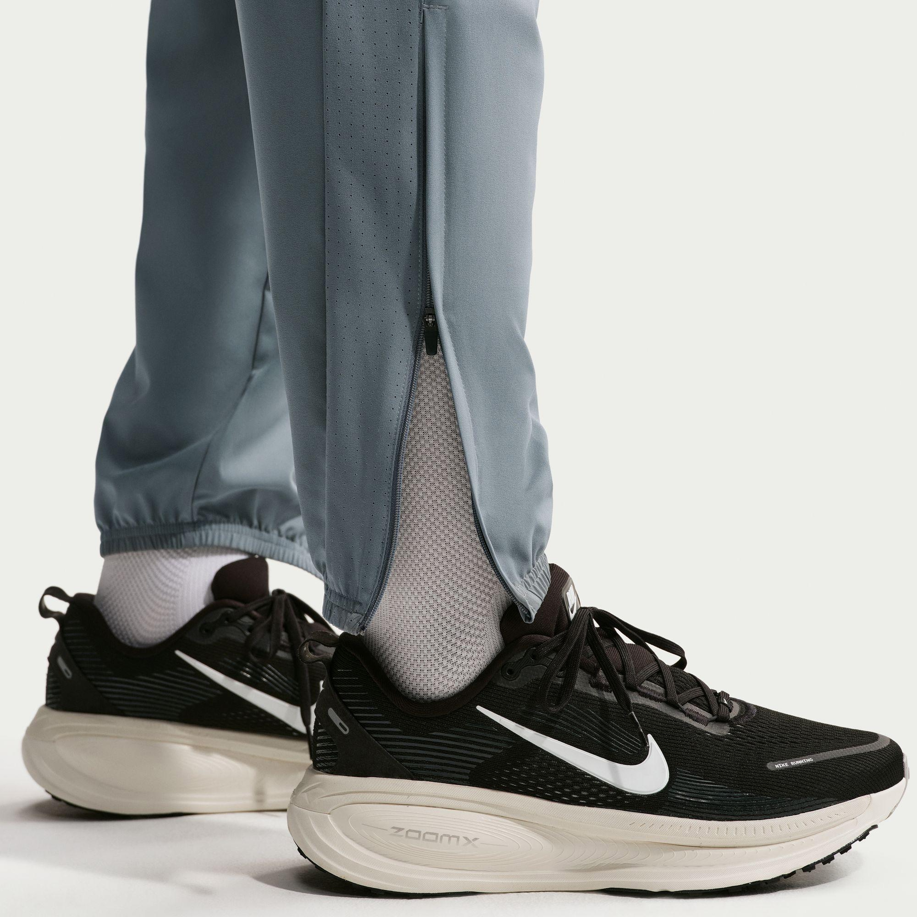 Nike Dri-Fit Miler Woven Erkek Gri Eşofman Altı