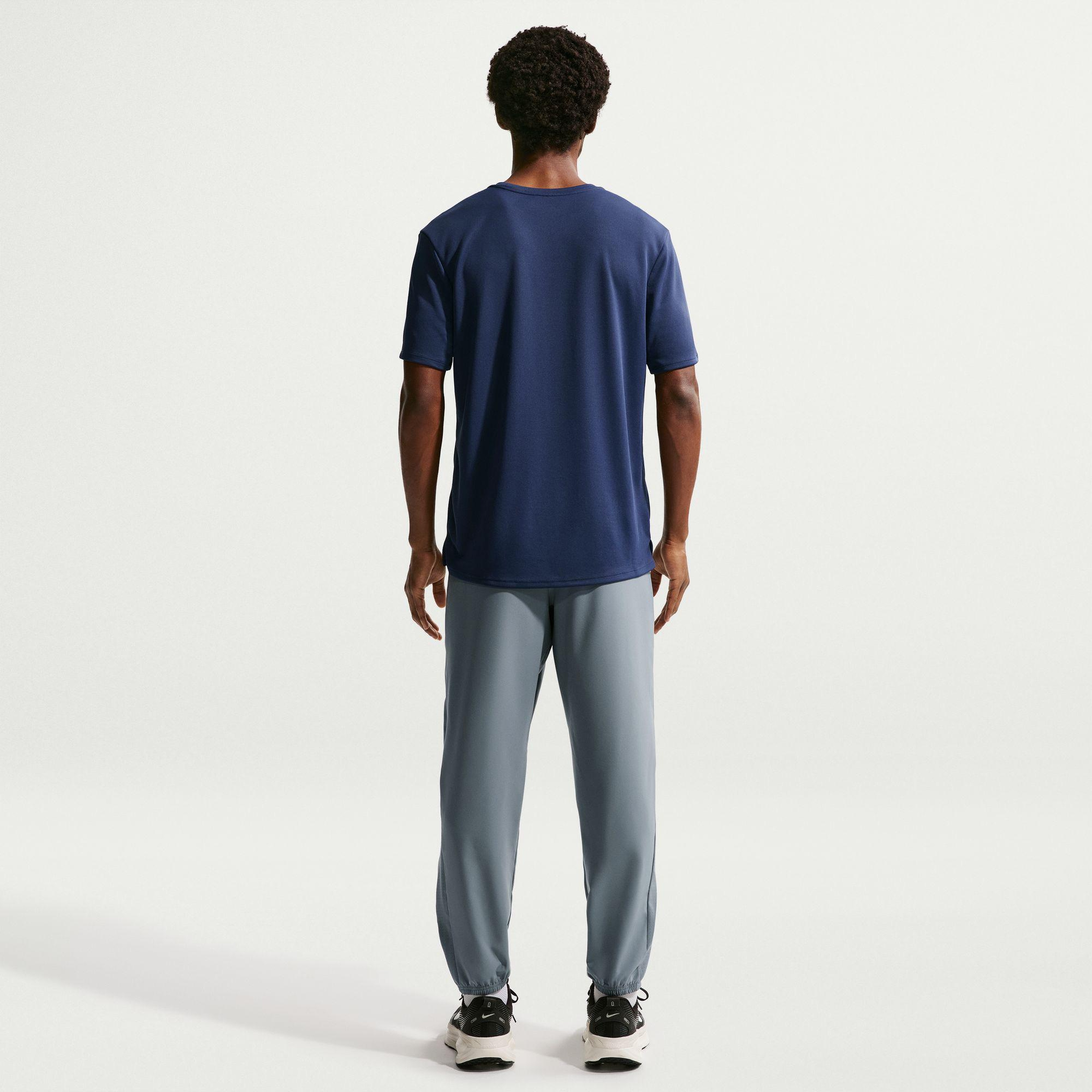 Nike Dri-Fit Miler Woven Erkek Gri Eşofman Altı
