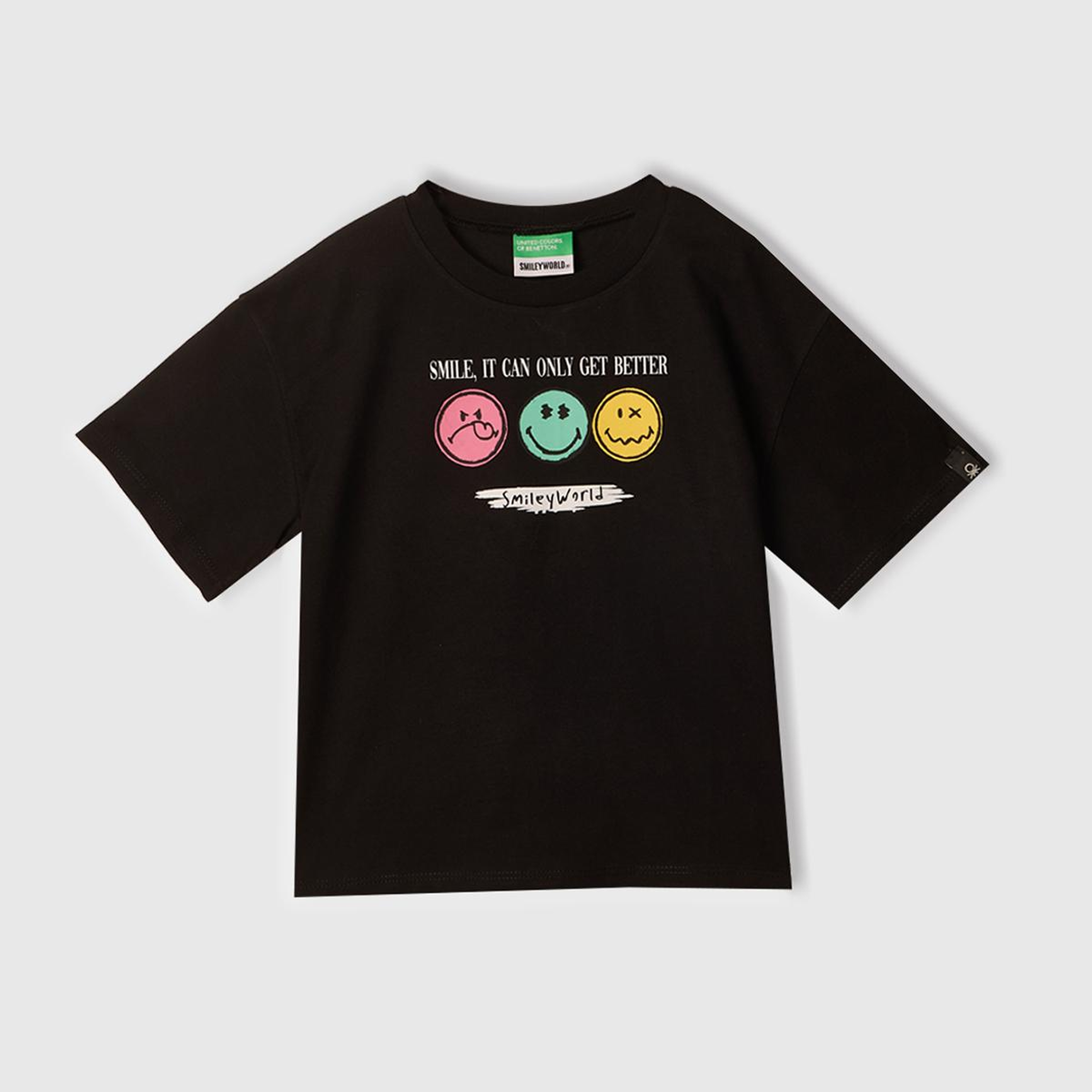 Kız Çocuk Siyah Smiley World Baskılı Logo Etiketli T-Shirt