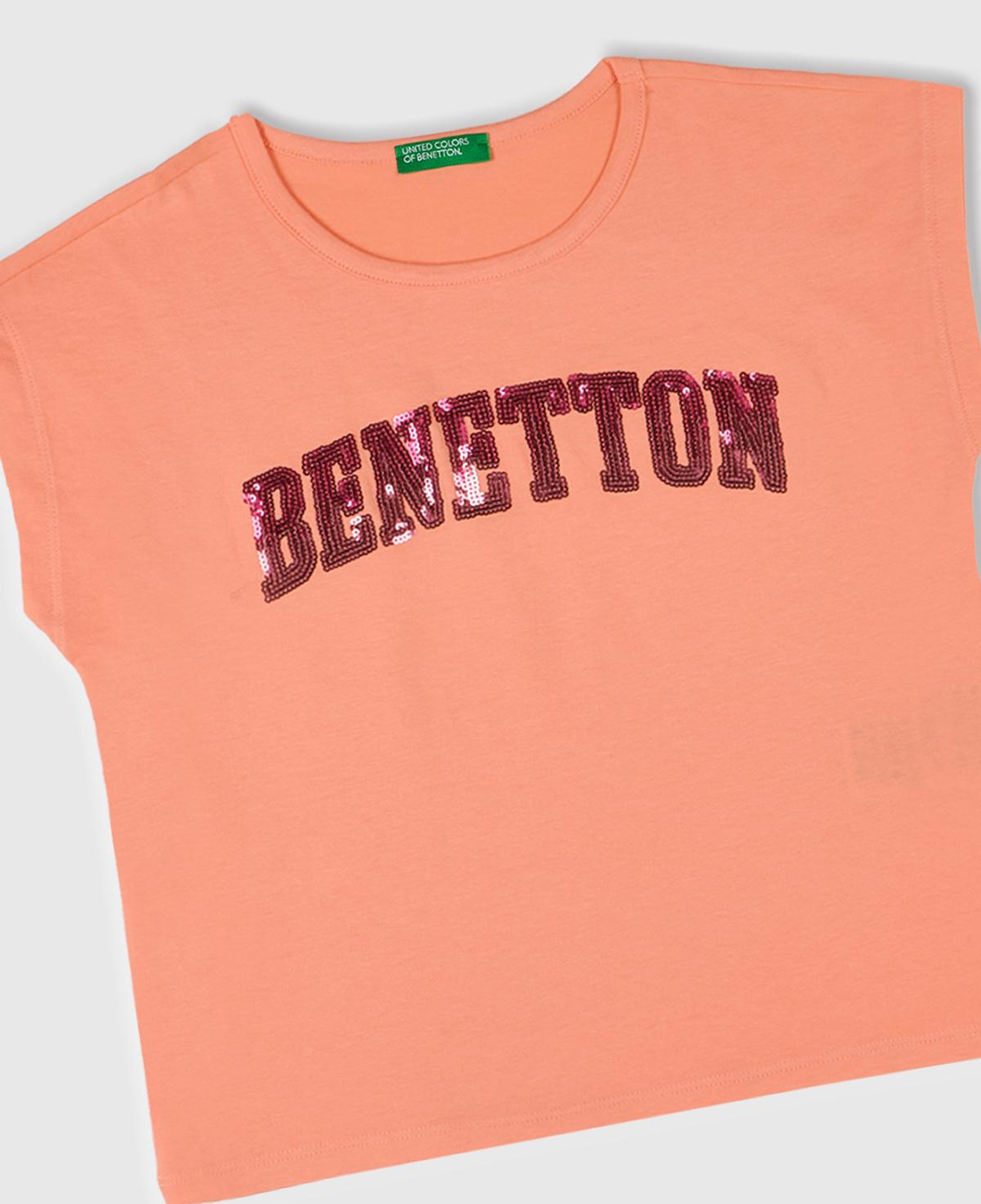 Kız Çocuk Yavruağzı Benetton Logo Baskılı T-Shirt