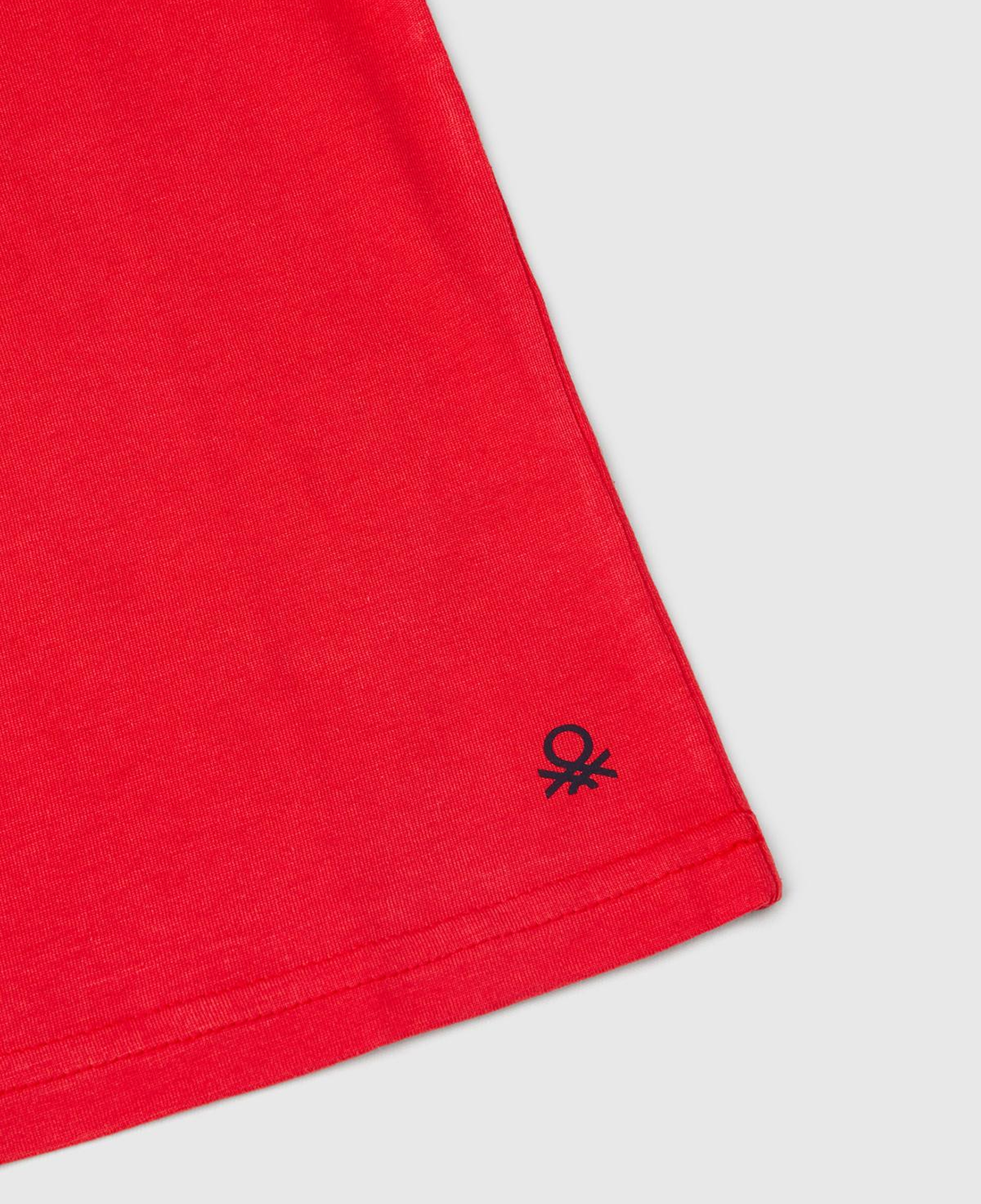 Erkek Çocuk Kırmızı Etek Ucu Logo Etiketli Bisiklet Yaka Düz T-Shirt