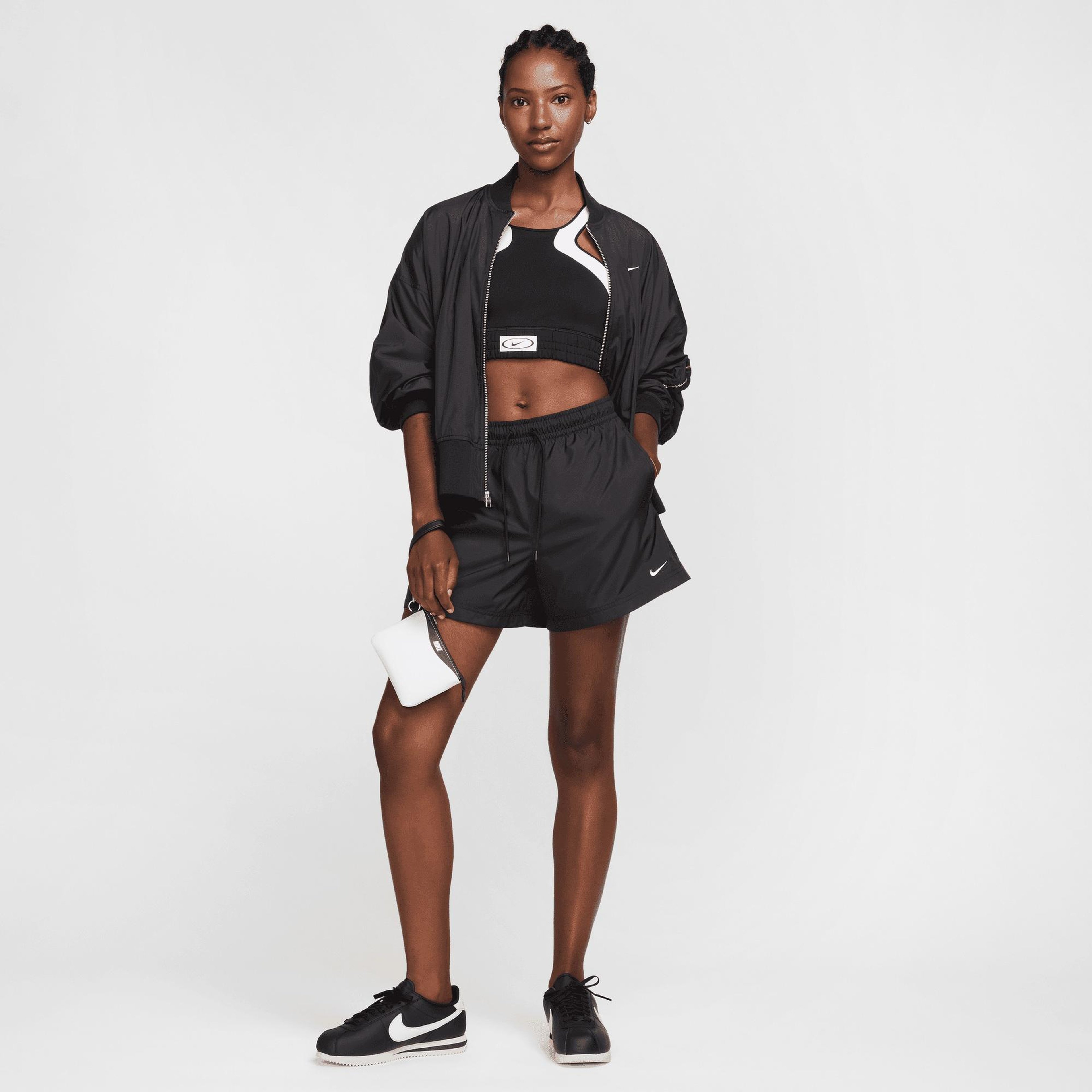 Nike Sportswear Classic Essential Wovens Kadın Siyah Şort