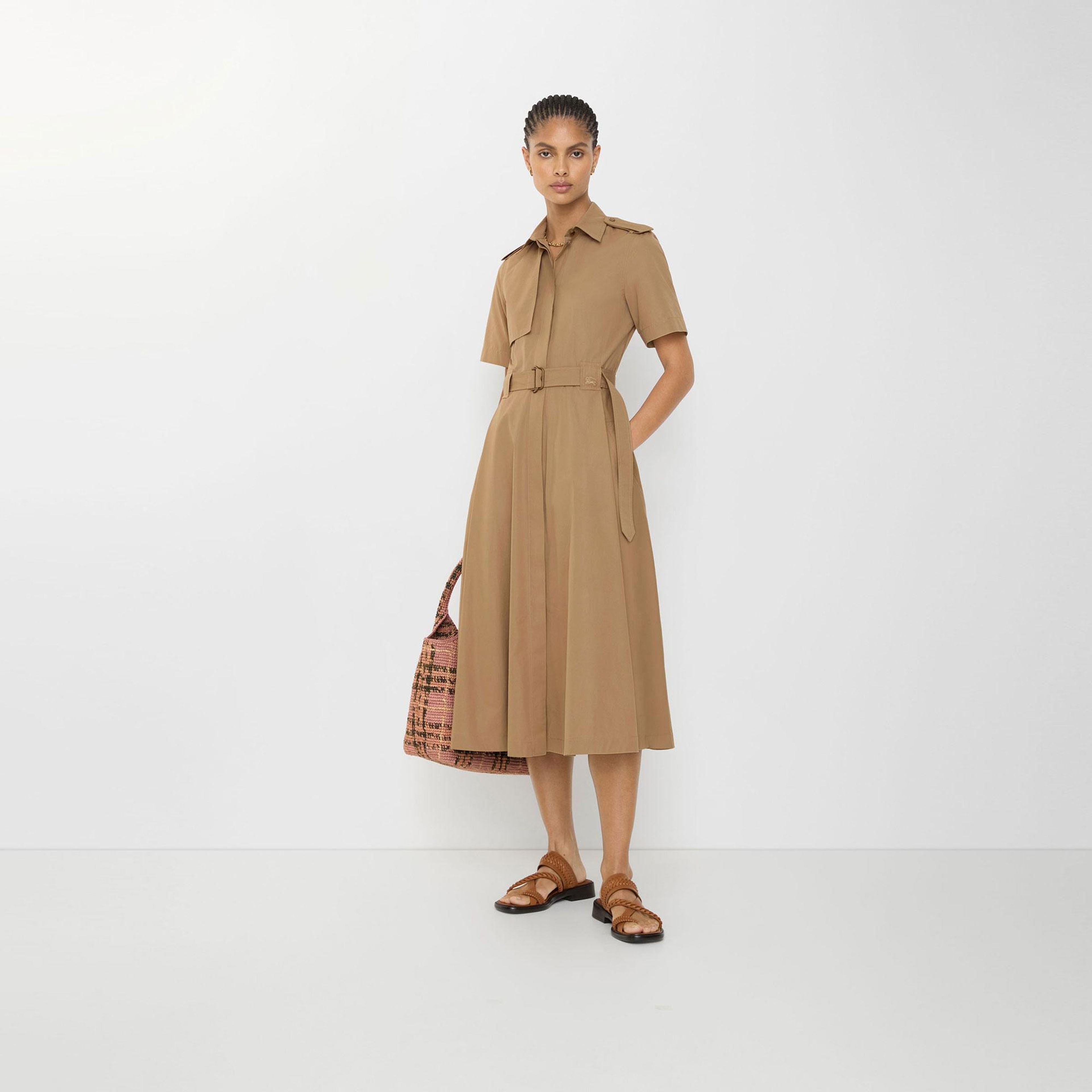 Burberry Kadın Haki Elbise