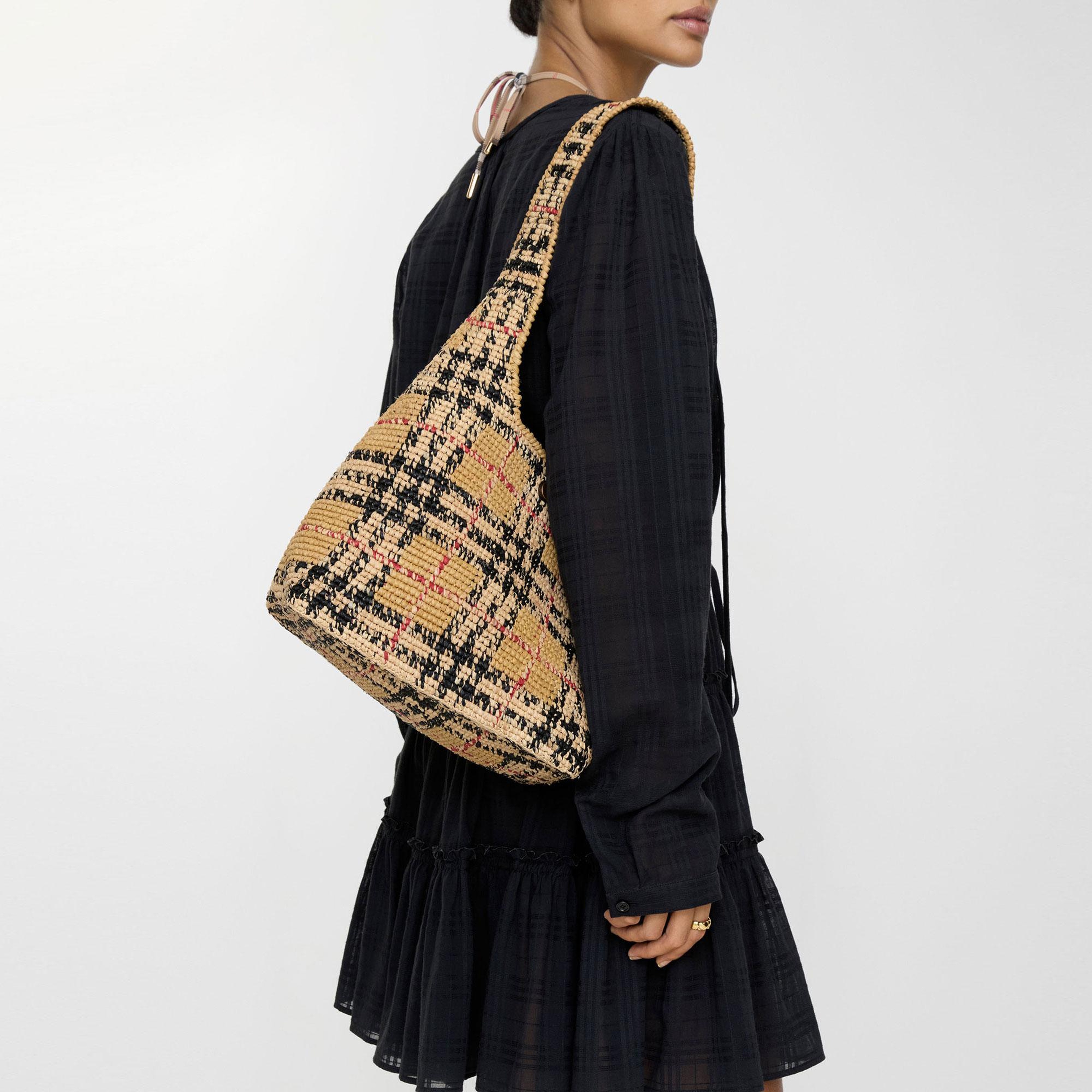 Burberry Kadın Bej Omuz Çantası