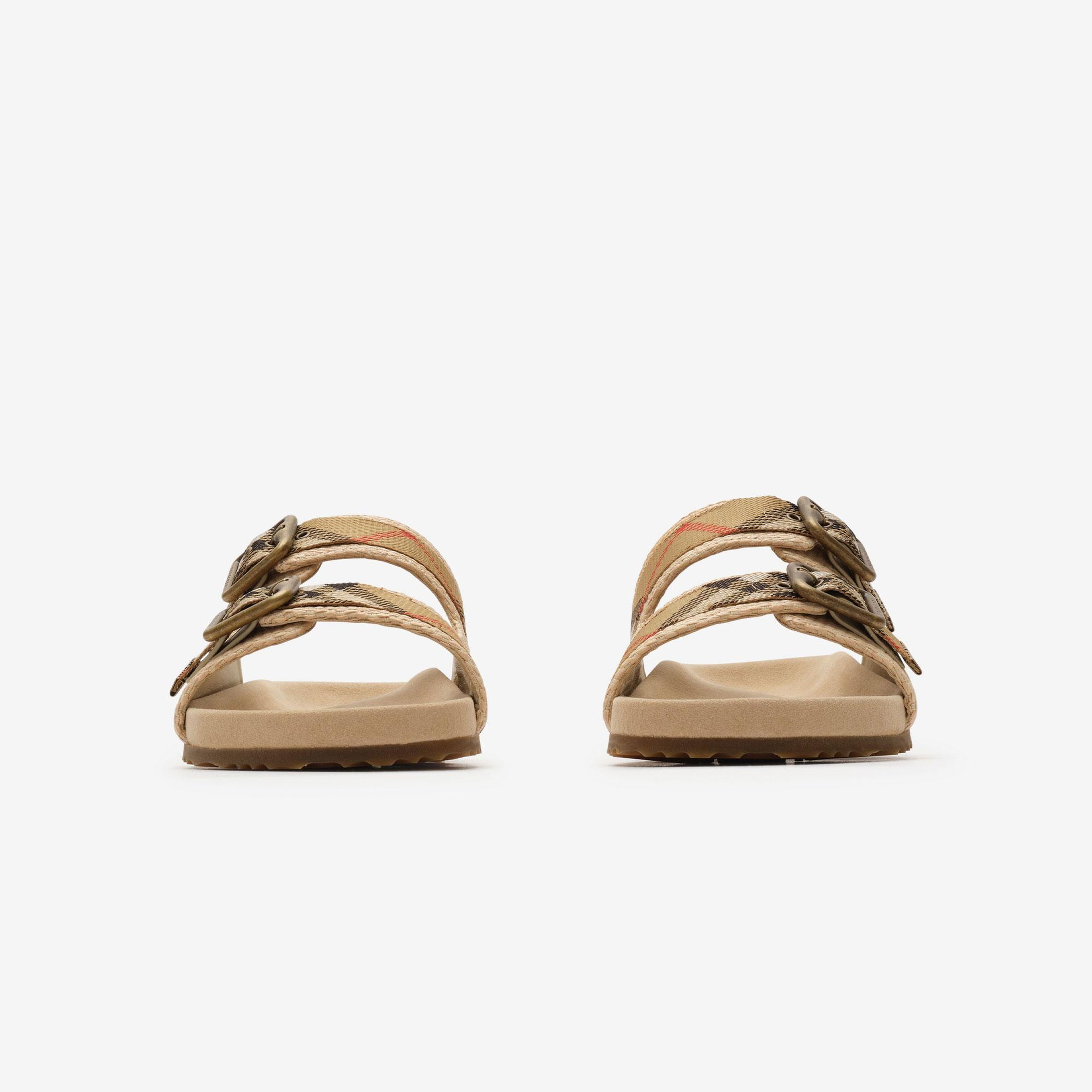 Burberry Raffia-Effect Urchin Kadın Bej Sandalet