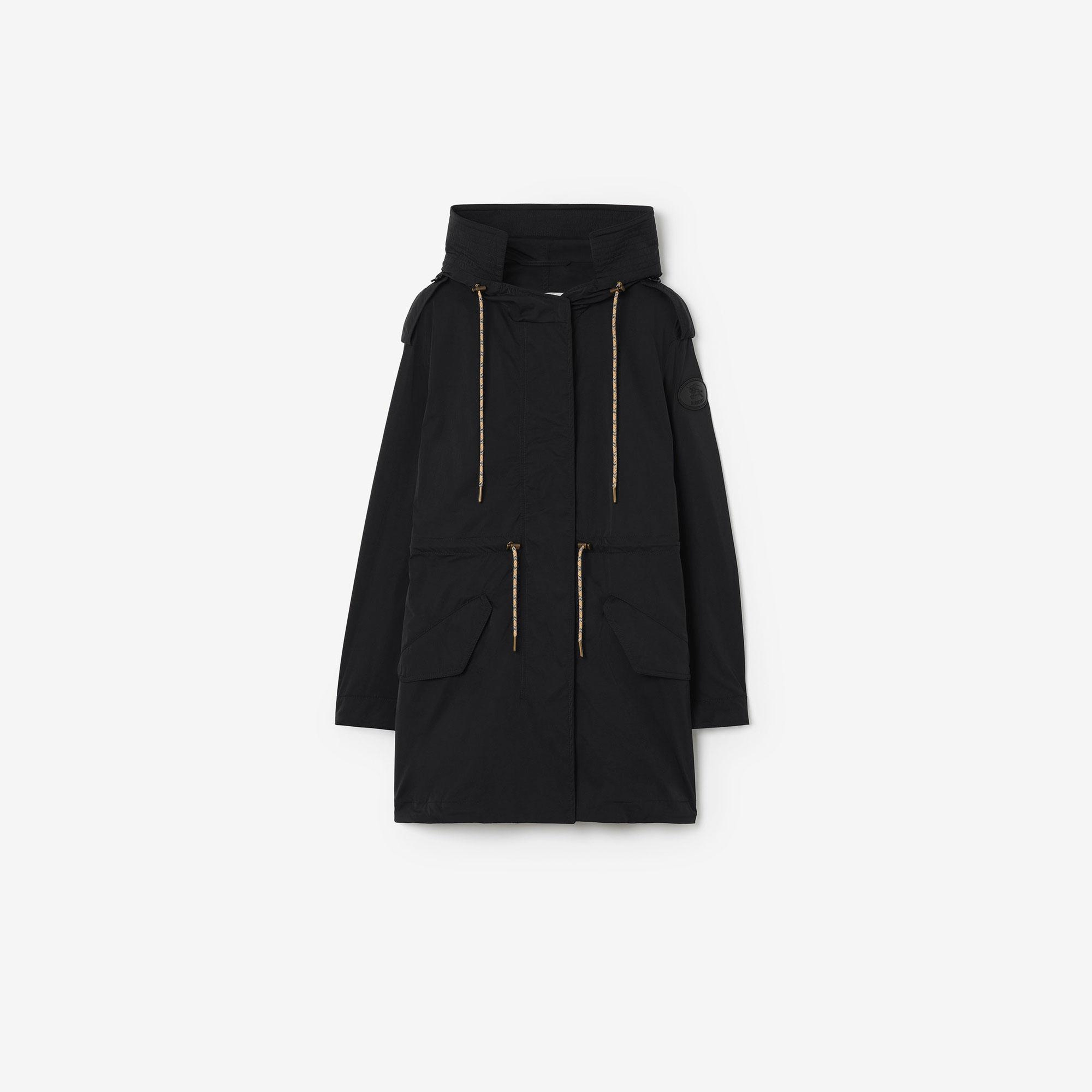 Burberry Kadın Siyah Mont