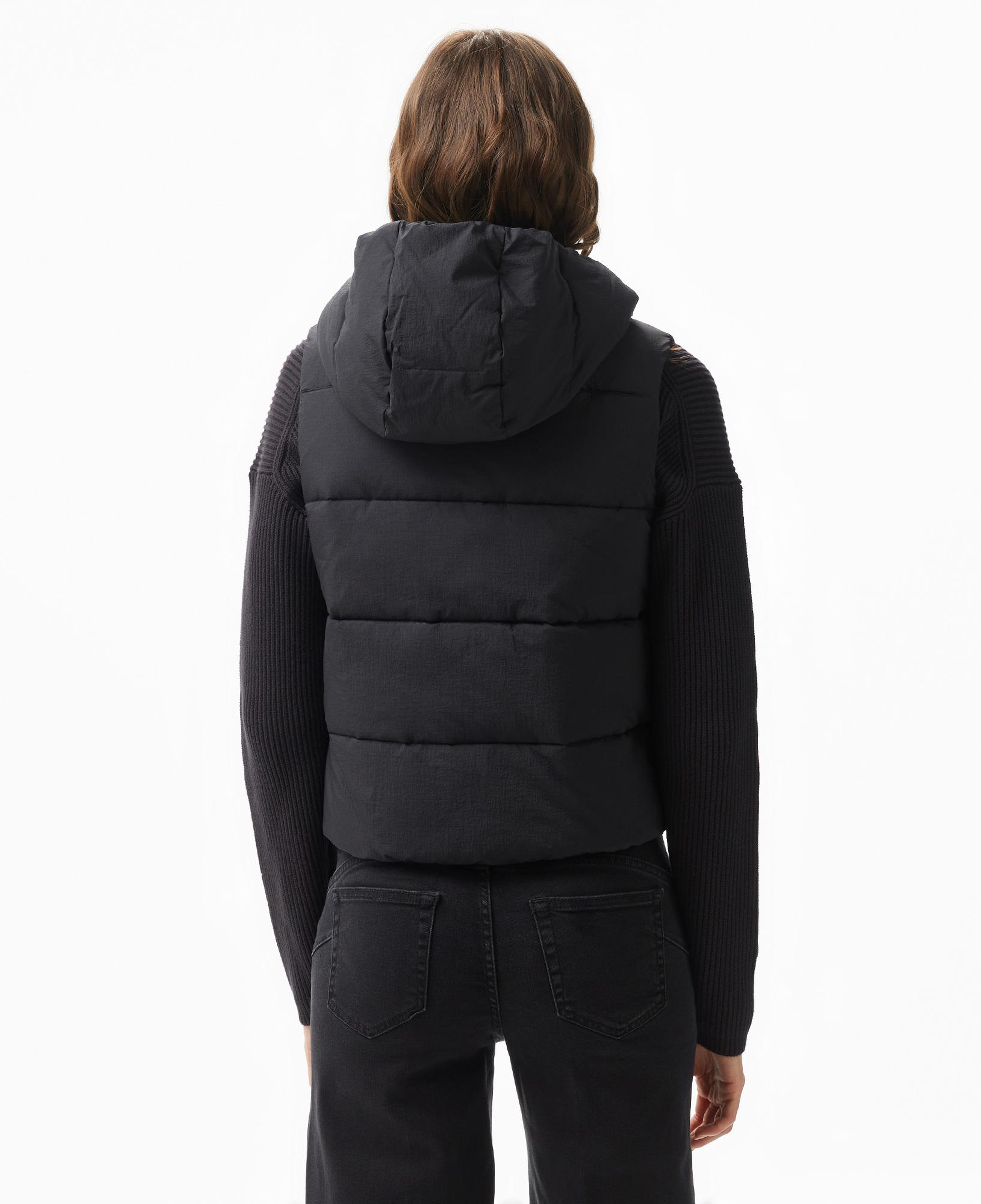 Calvin Klein Kadın Siyah Yelek