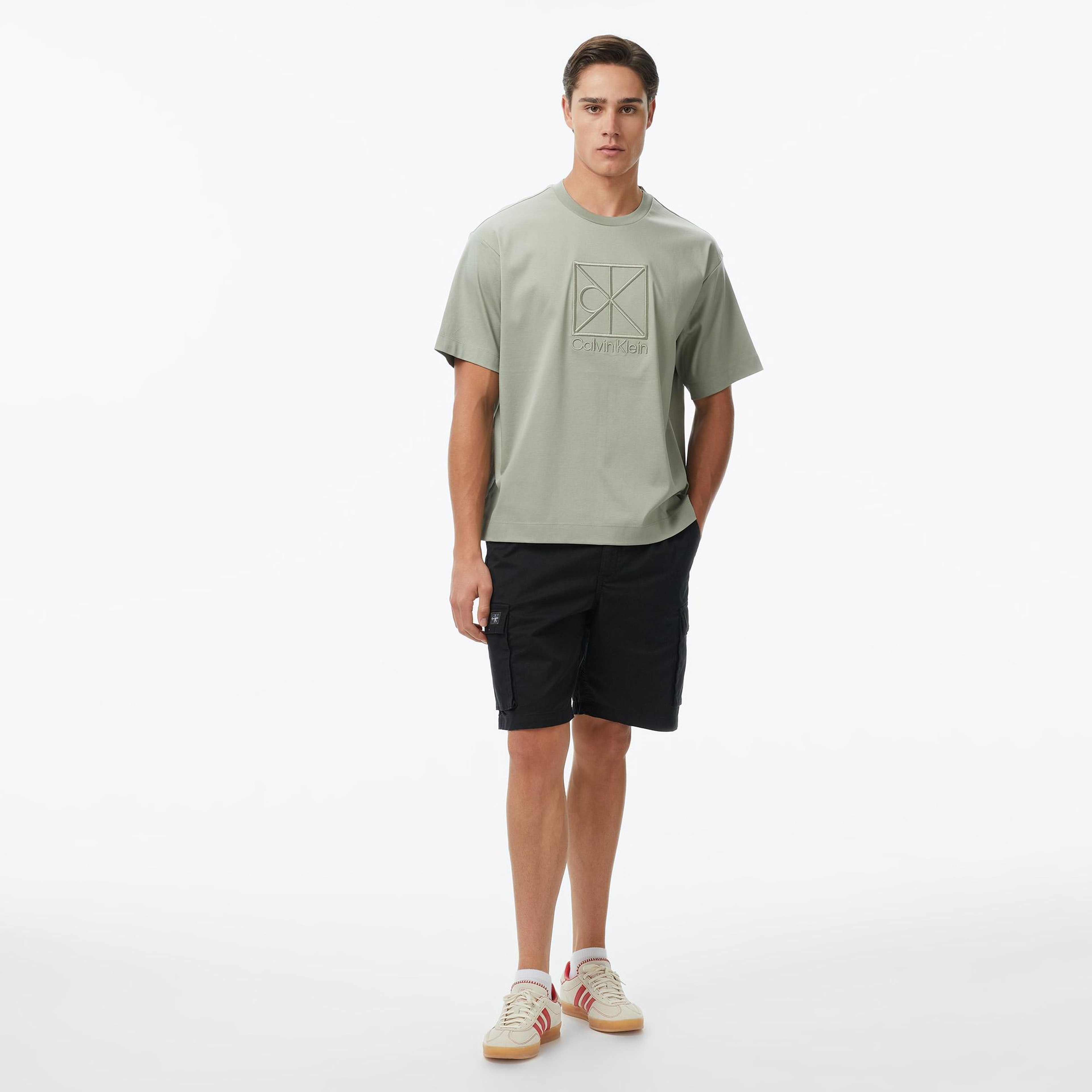 Calvin Klein Relaxed Premium Interlock Emblem Erkek Bej T-Shirt
