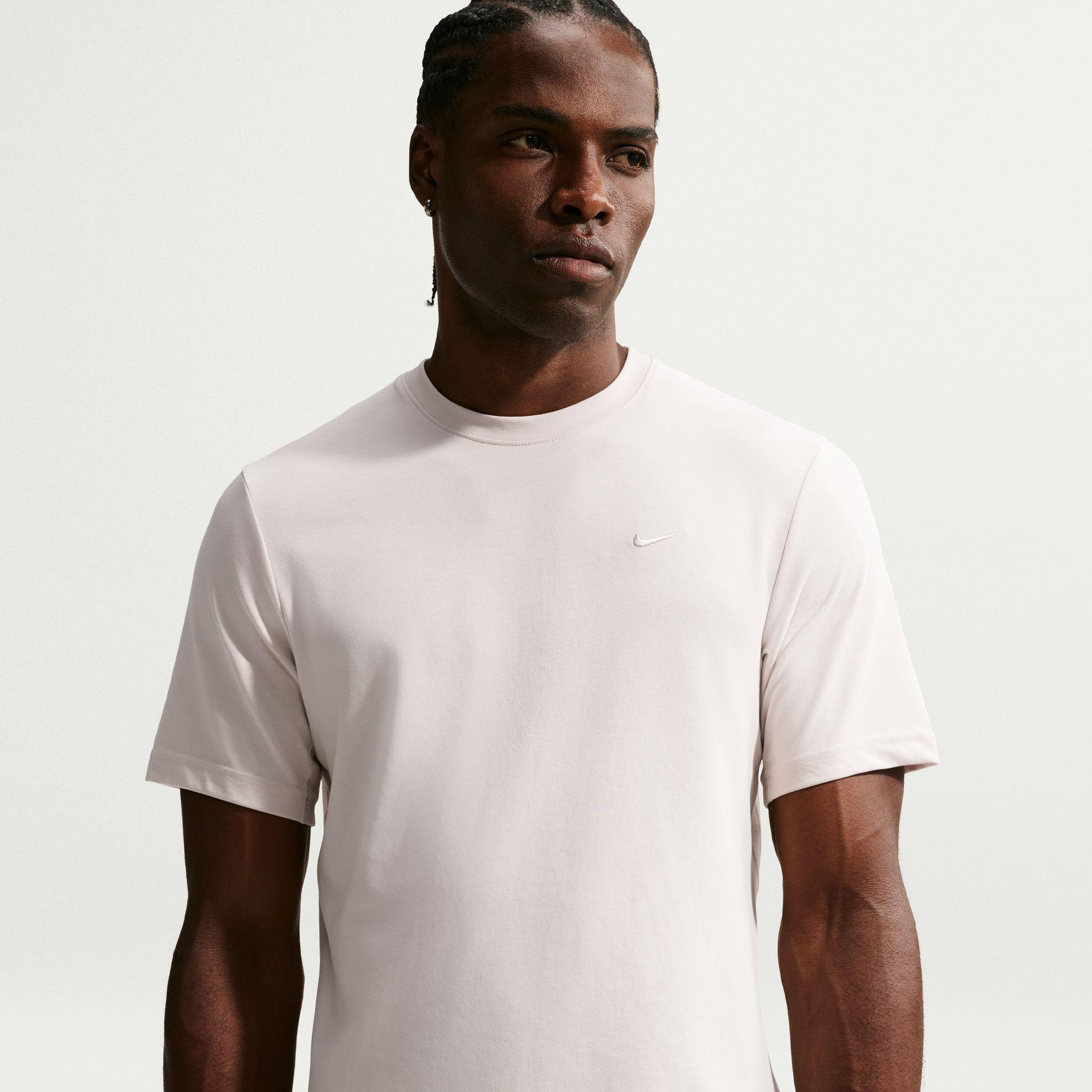 Nike Dri-Fit Primary Erkek Beyaz T-Shirt