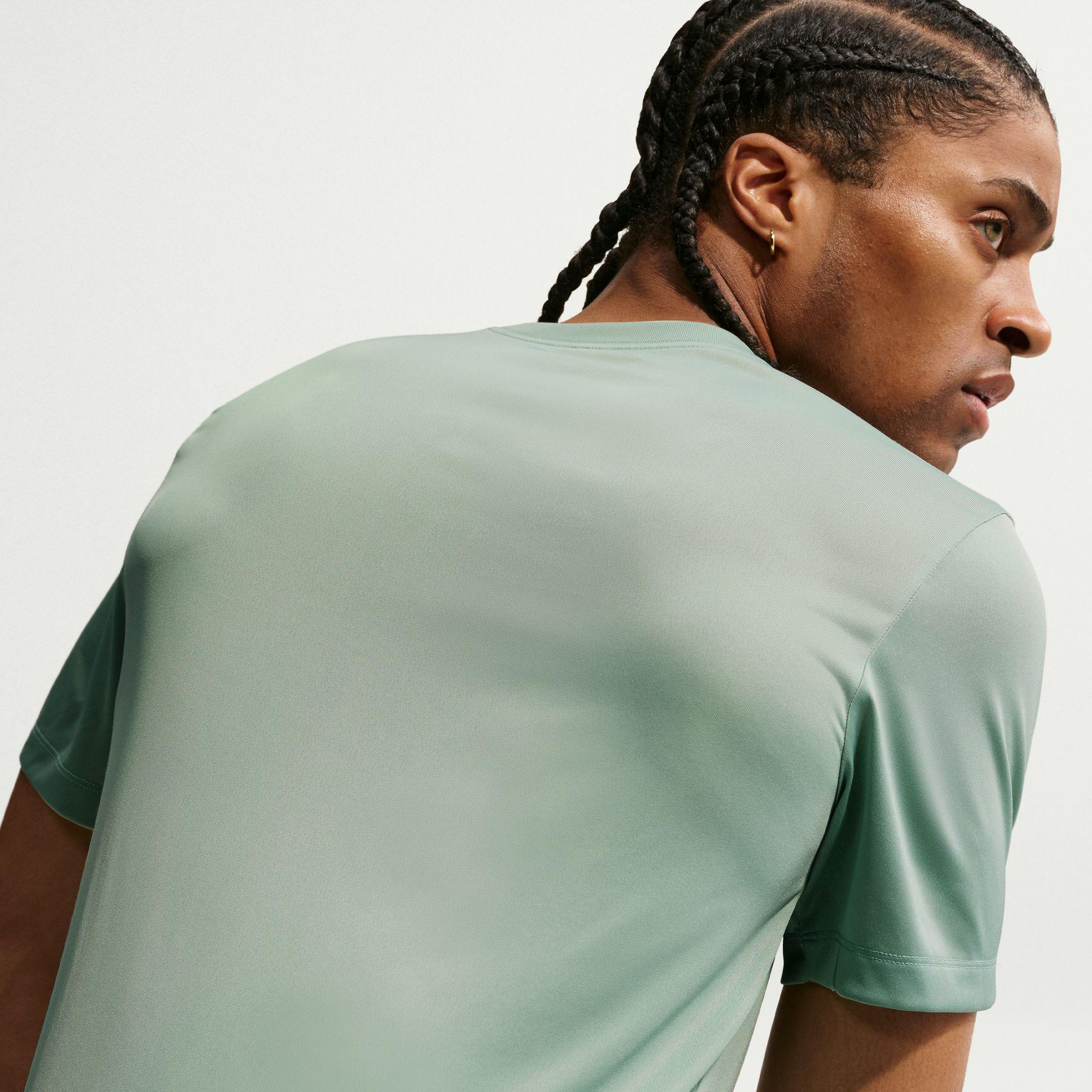 Nike Dri-Fit Legend Erkek Yeşil T-Shirt