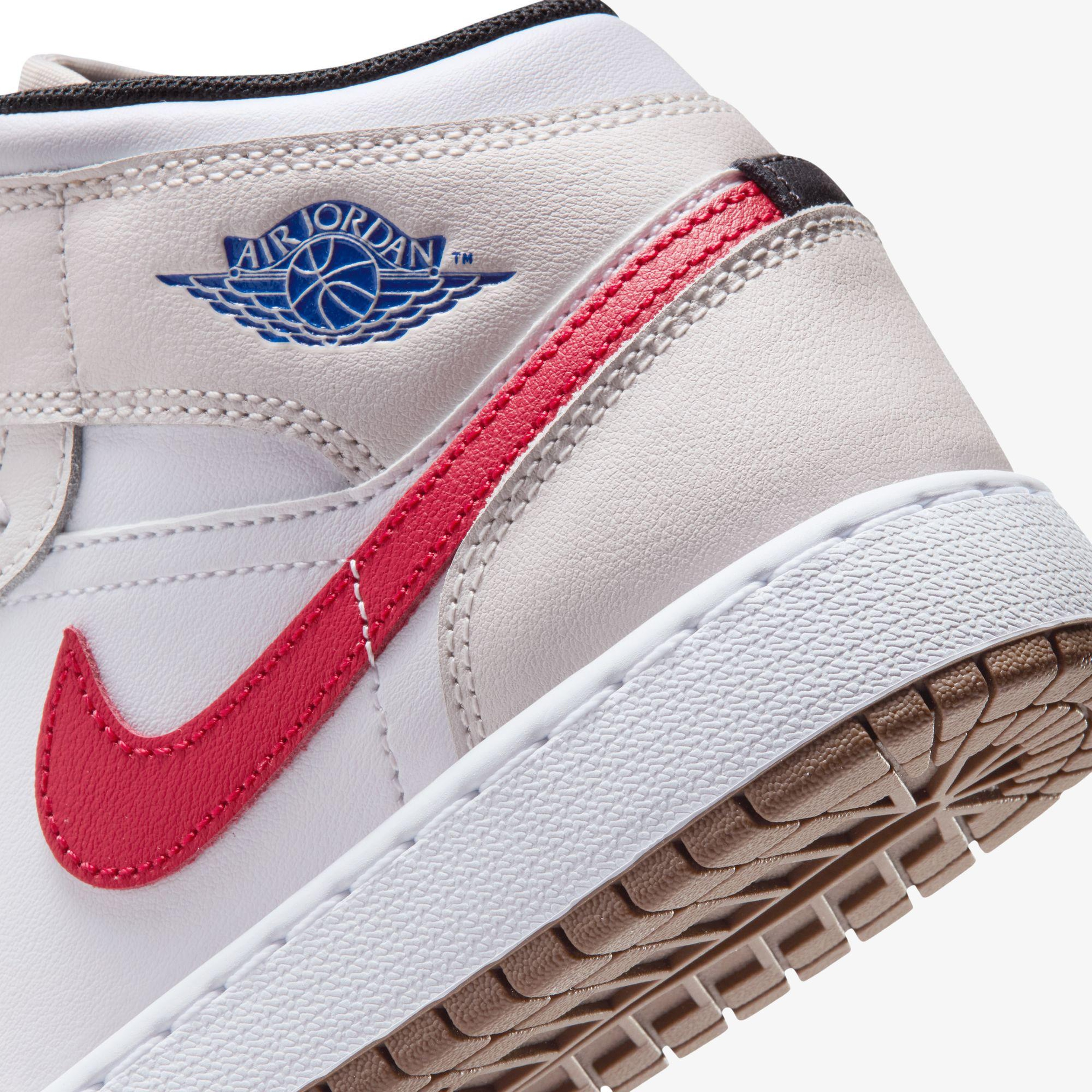 Jordan Air 1 Mid Beyaz Spor Ayakkabı
