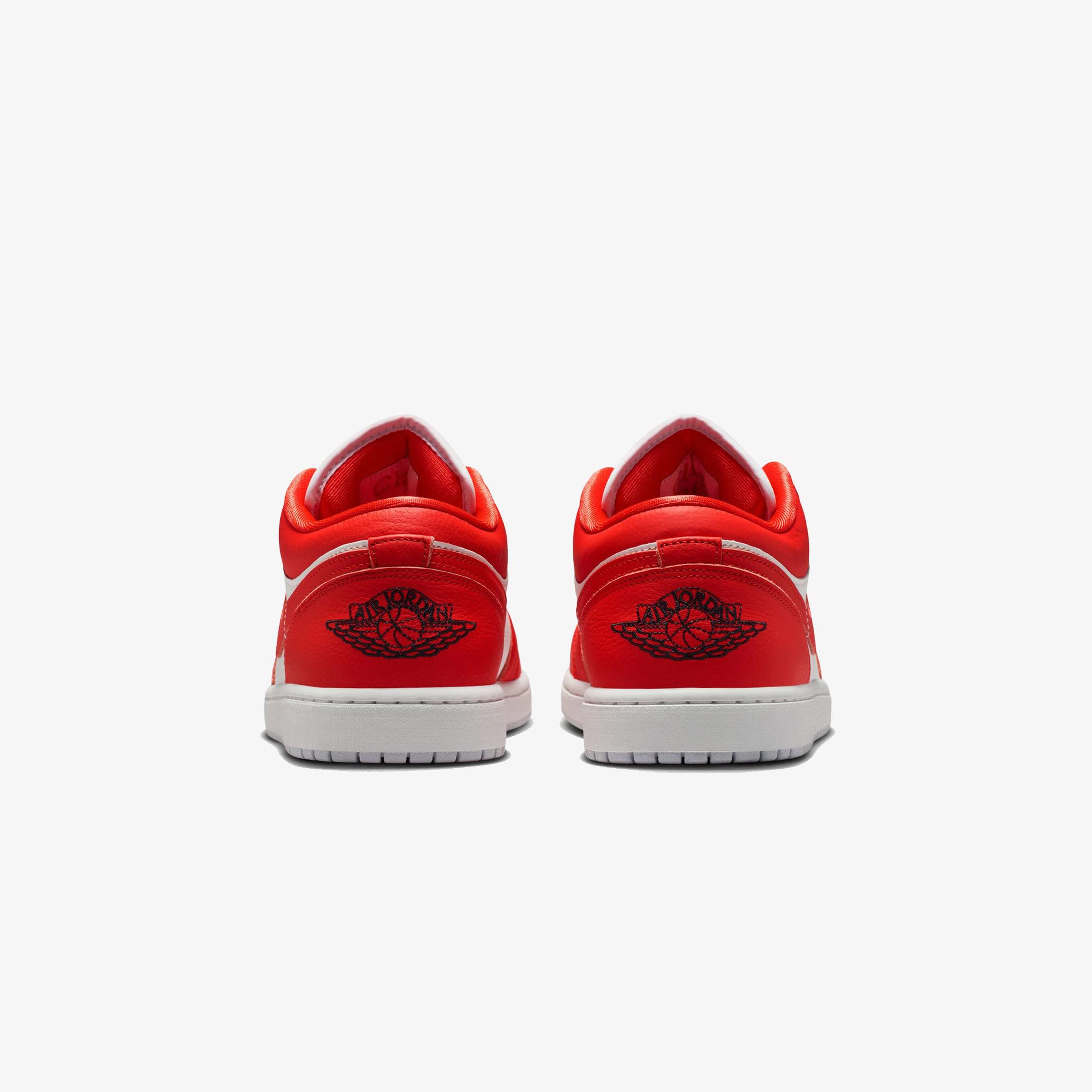 Jordan Air 1 Low SE Erkek Kırmızı Spor Ayakkabı