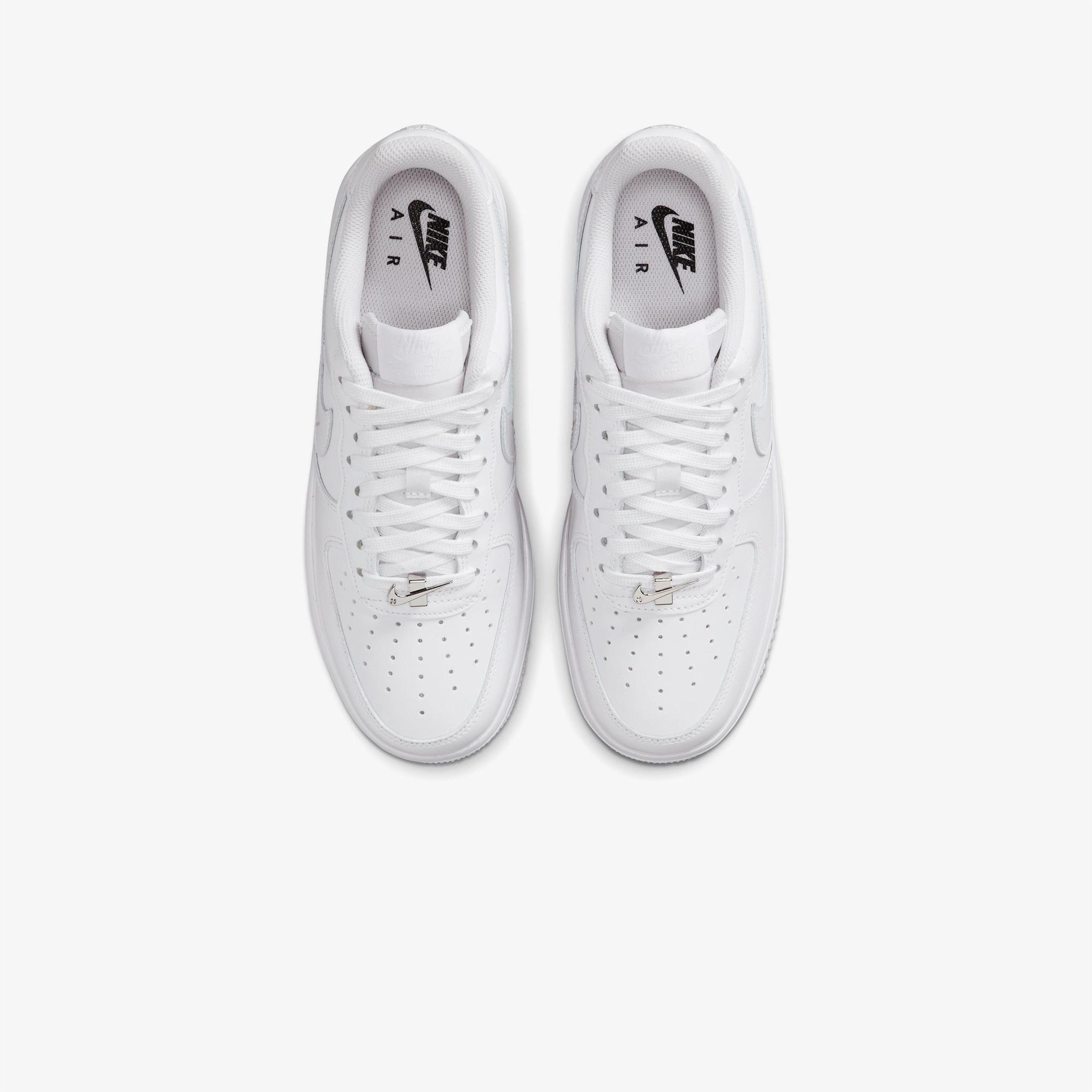 Nike Air Force 1 '07 Kadın Beyaz Spor Ayakkabı