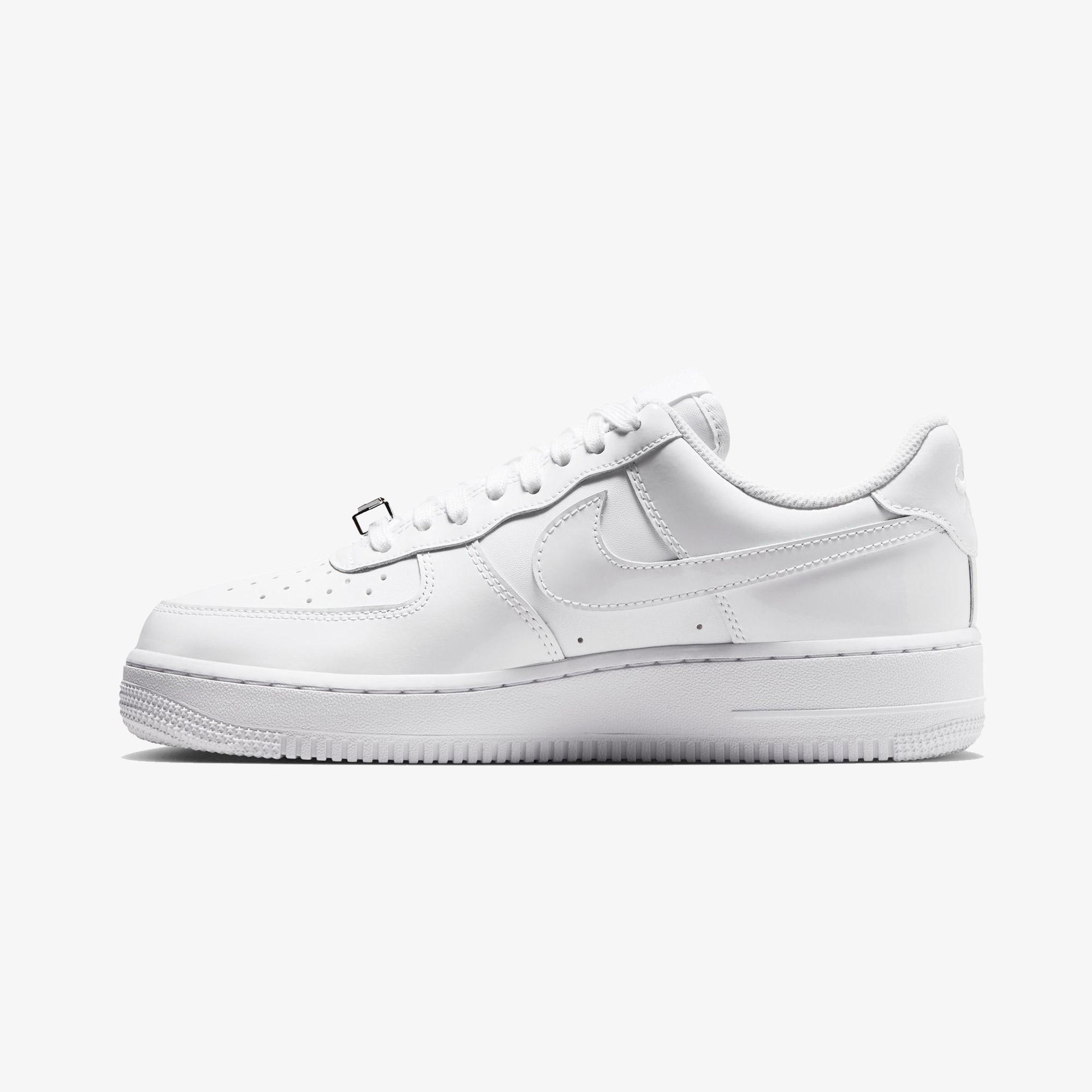 Nike Air Force 1 '07 Kadın Beyaz Spor Ayakkabı