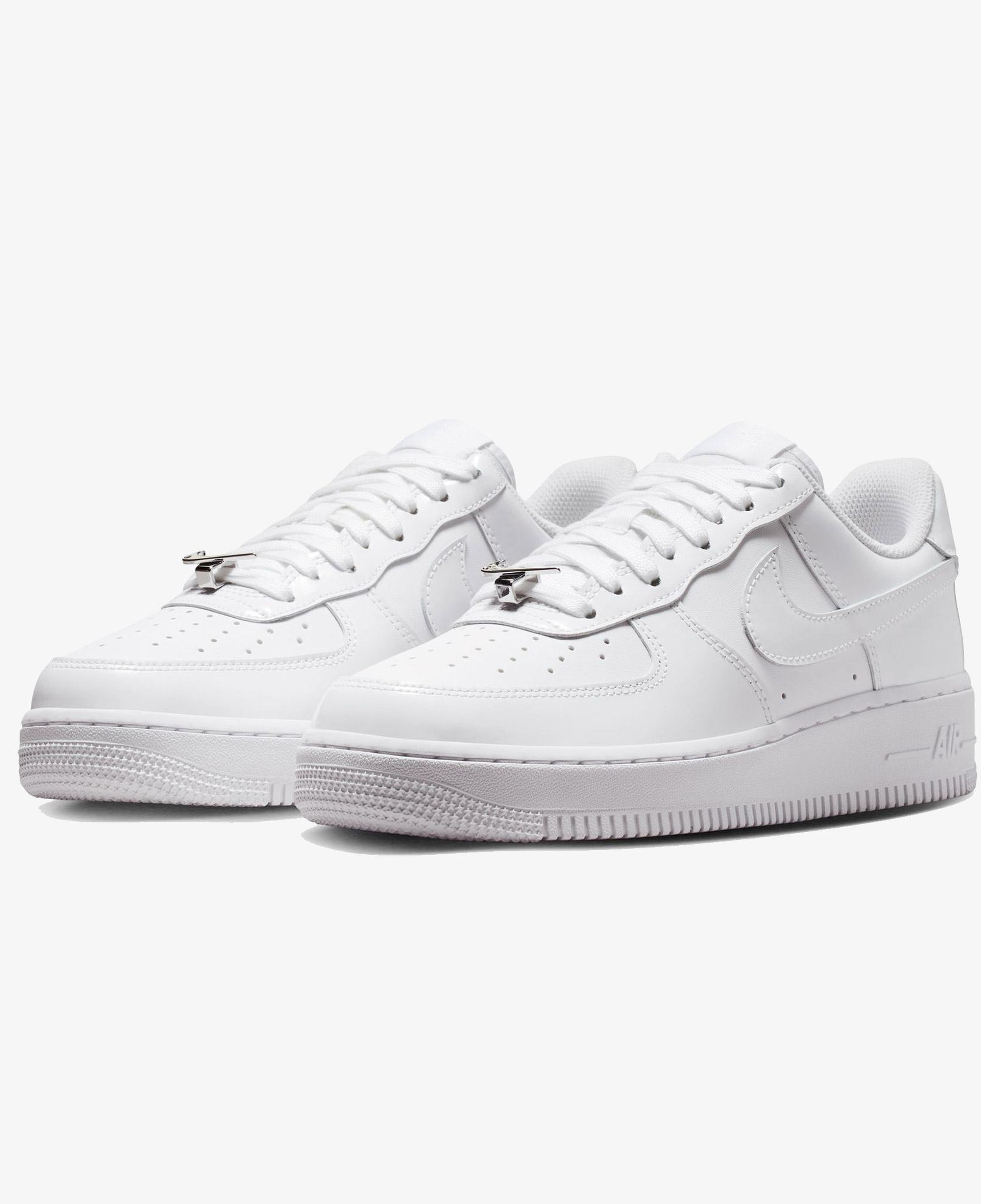 Nike Air Force 1 '07 Kadın Beyaz Spor Ayakkabı