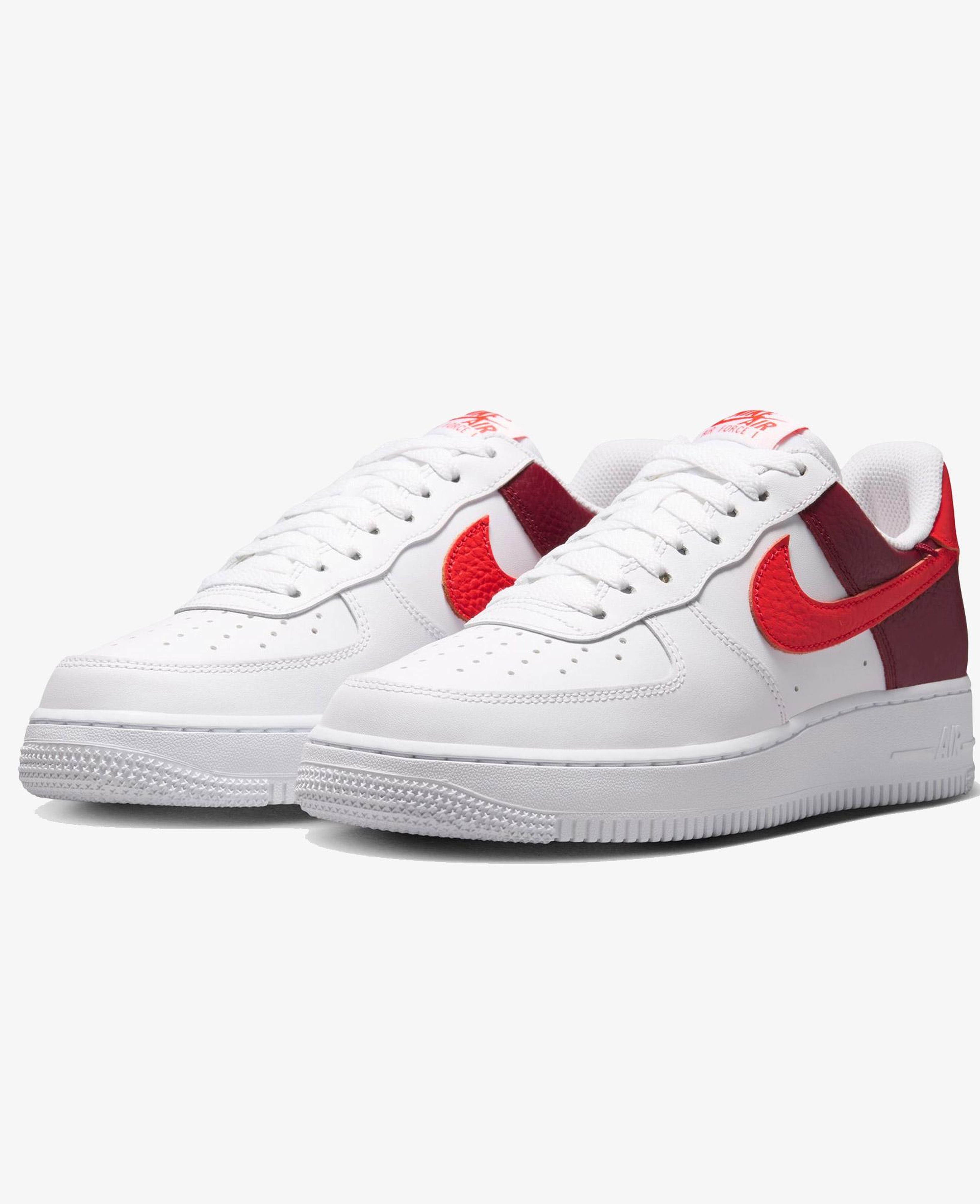 Nike Air Force 1 '07 Kadın Beyaz Spor Ayakkabı