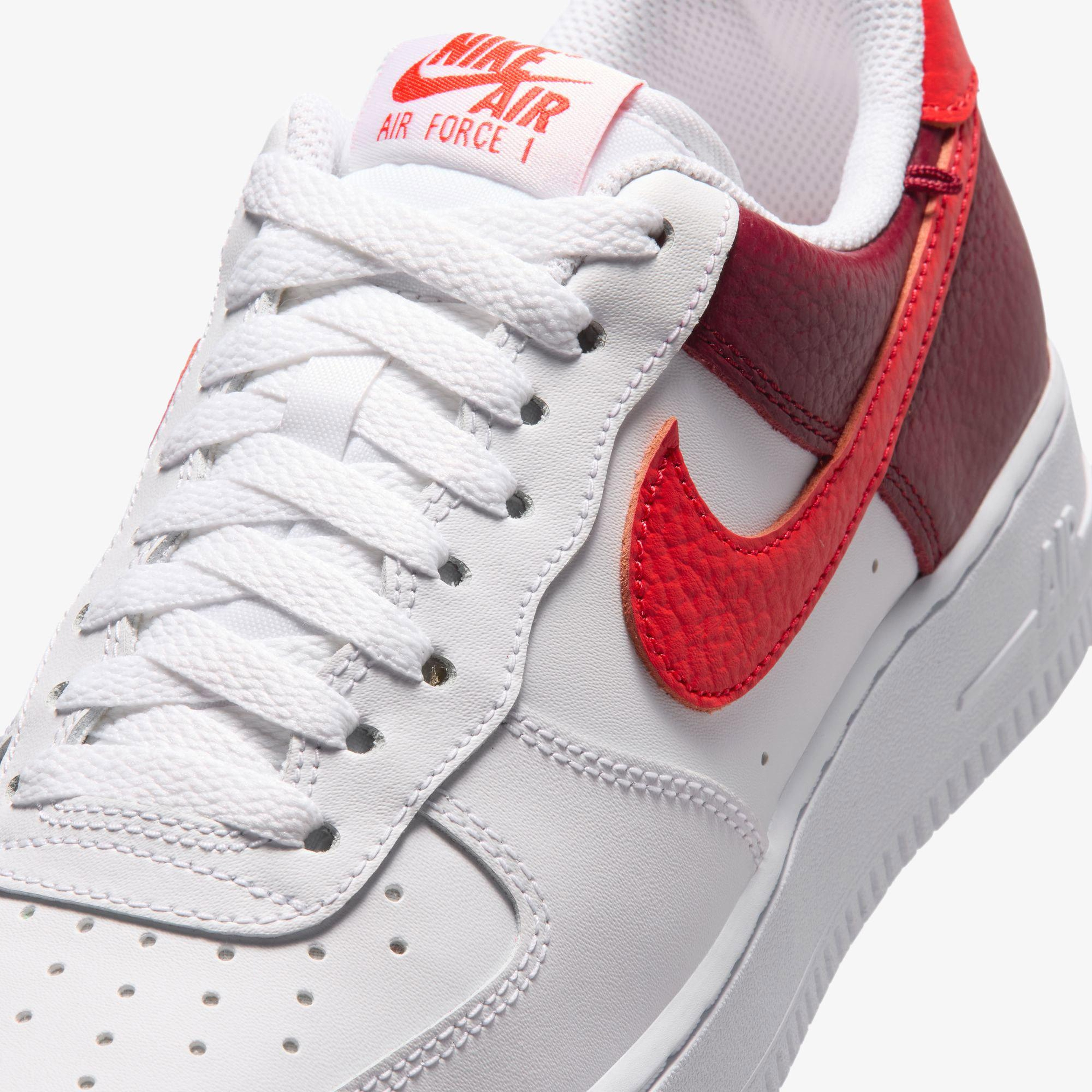 Nike Air Force 1 '07 Kadın Beyaz Spor Ayakkabı