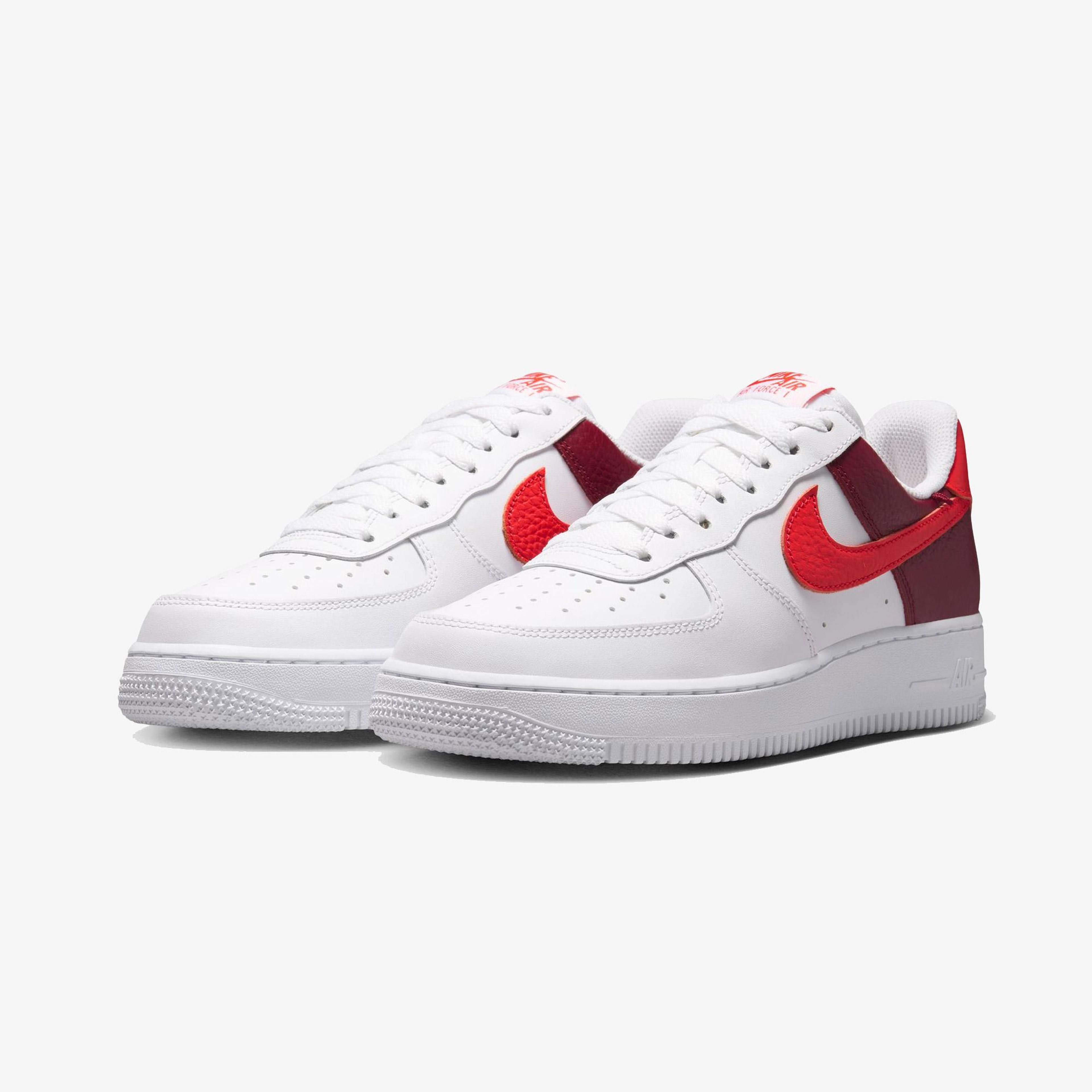 Nike Air Force 1 '07 Kadın Beyaz Spor Ayakkabı