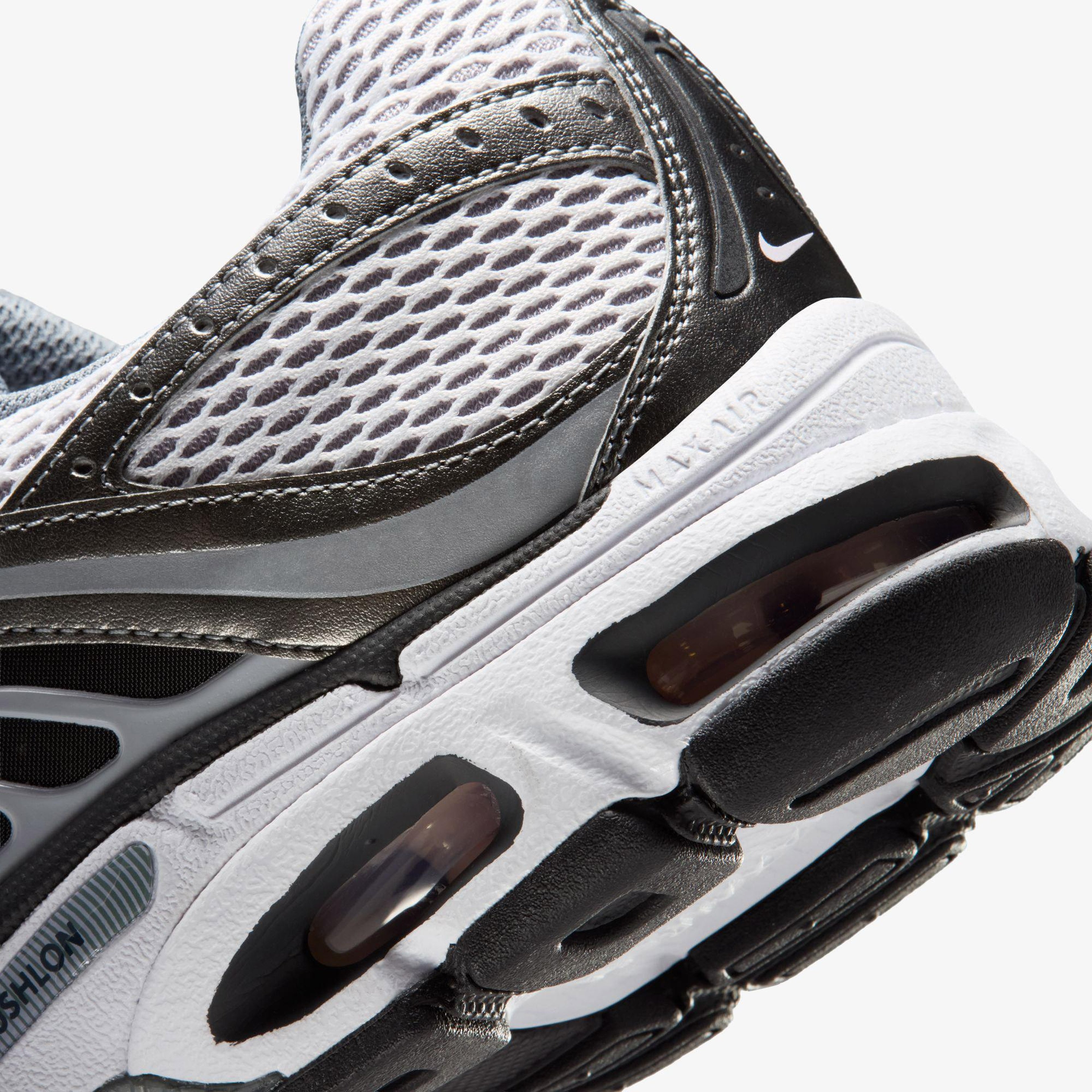 Nike Air Max Moto 2K Erkek Gri Spor Ayakkabı