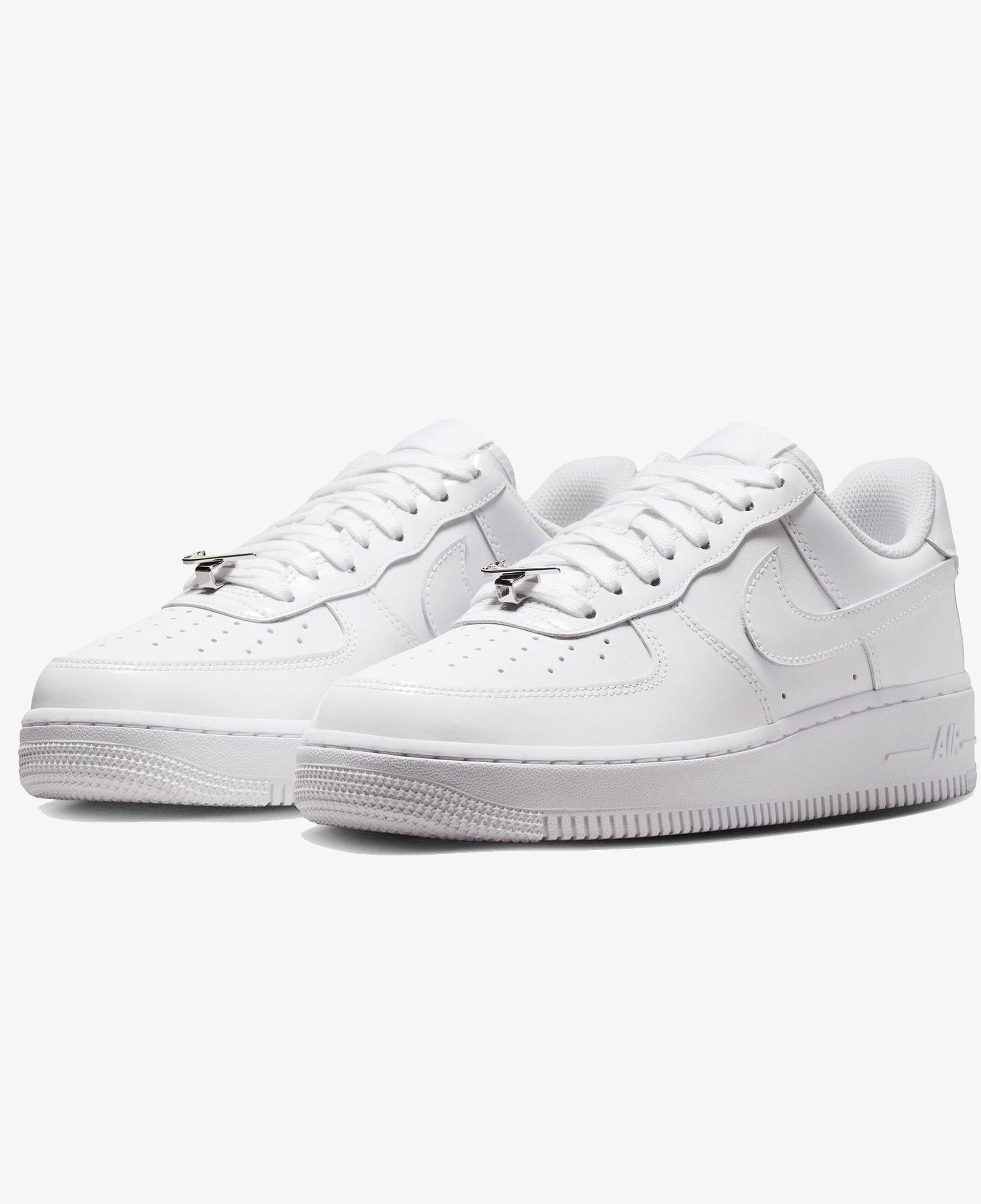 Nike Air Force 1 '07 Kadın Beyaz Spor Ayakkabı