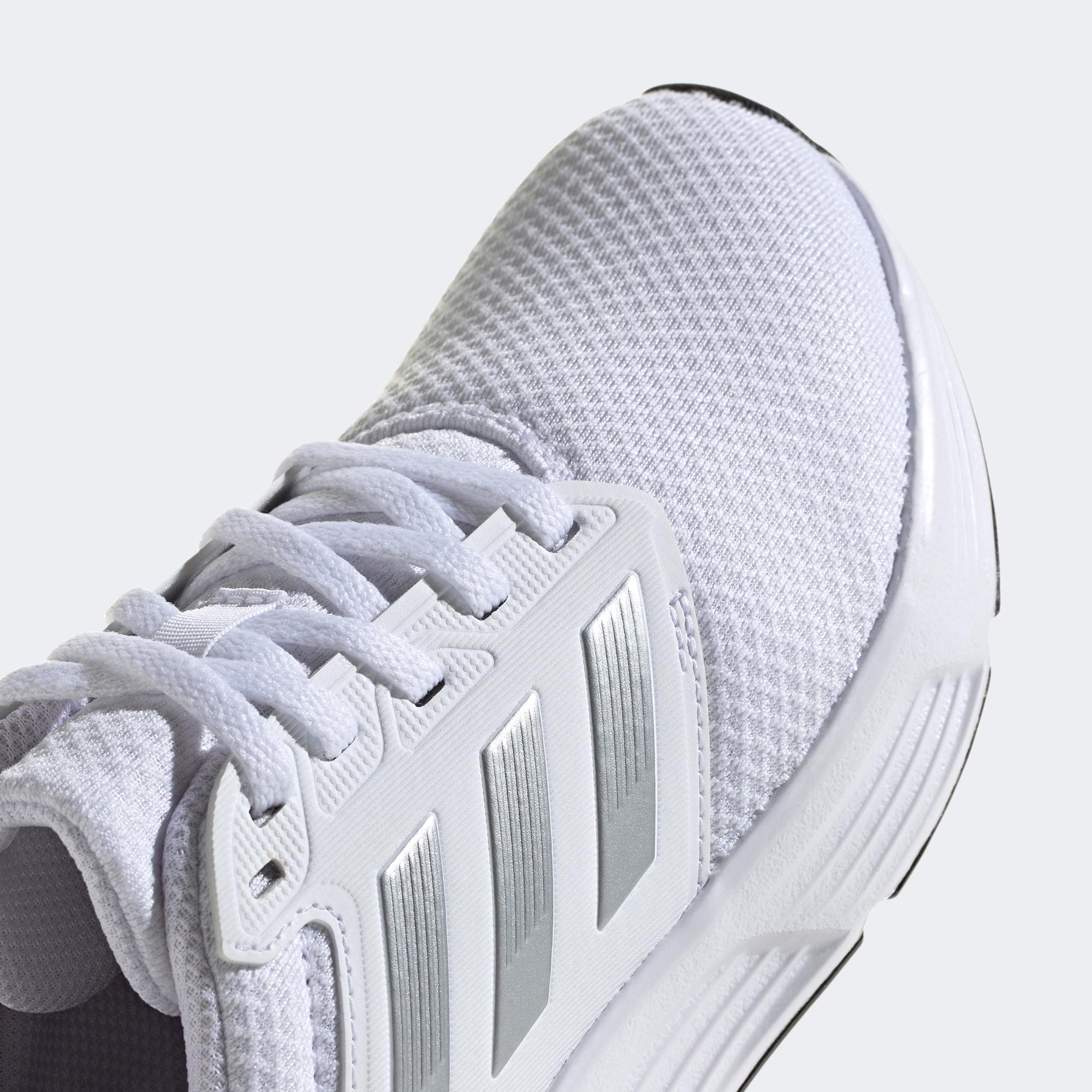 adidas Galaxy 6 Kadın Beyaz Koşu Ayakkabısı