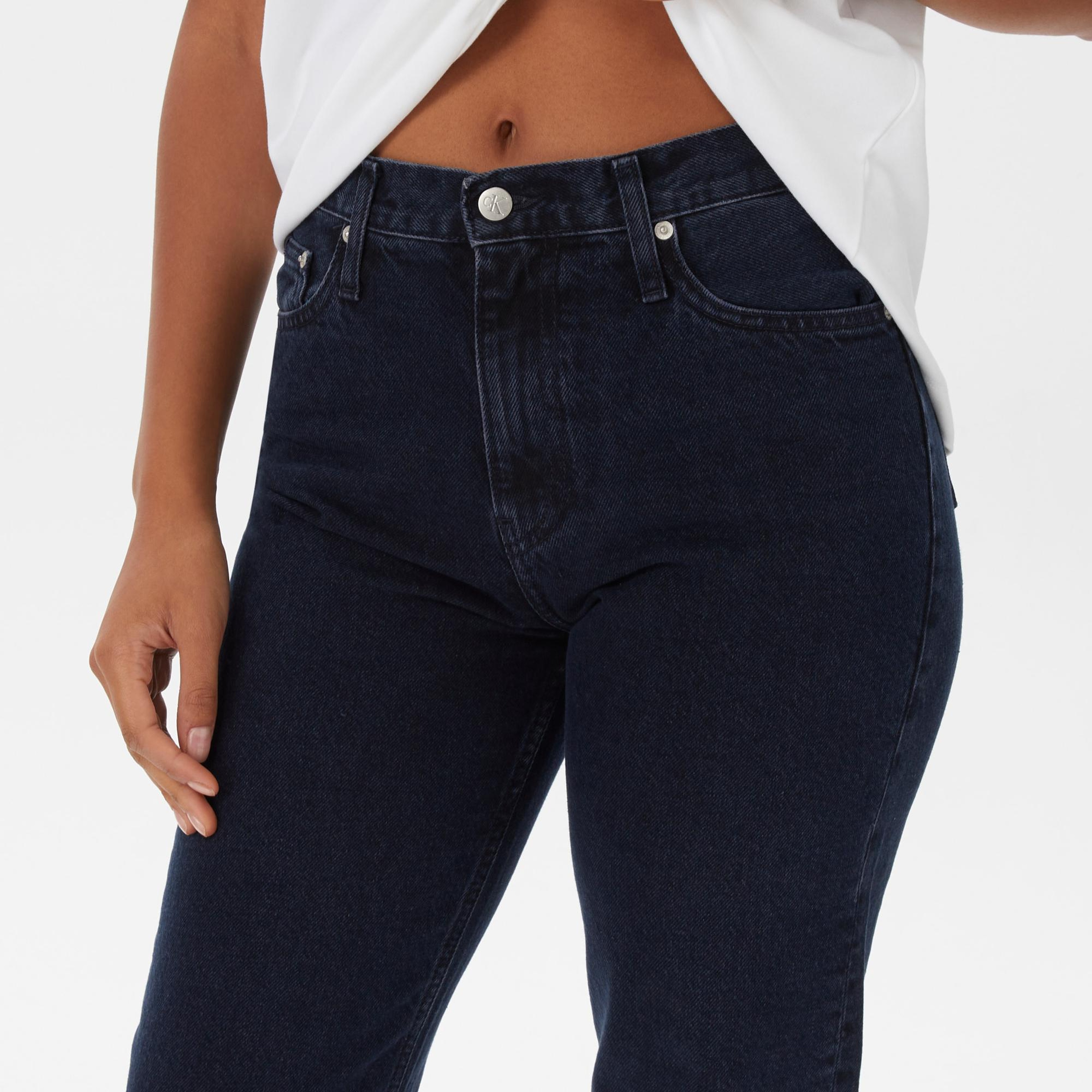 Calvin Klein Kadın Siyah Denim Jean