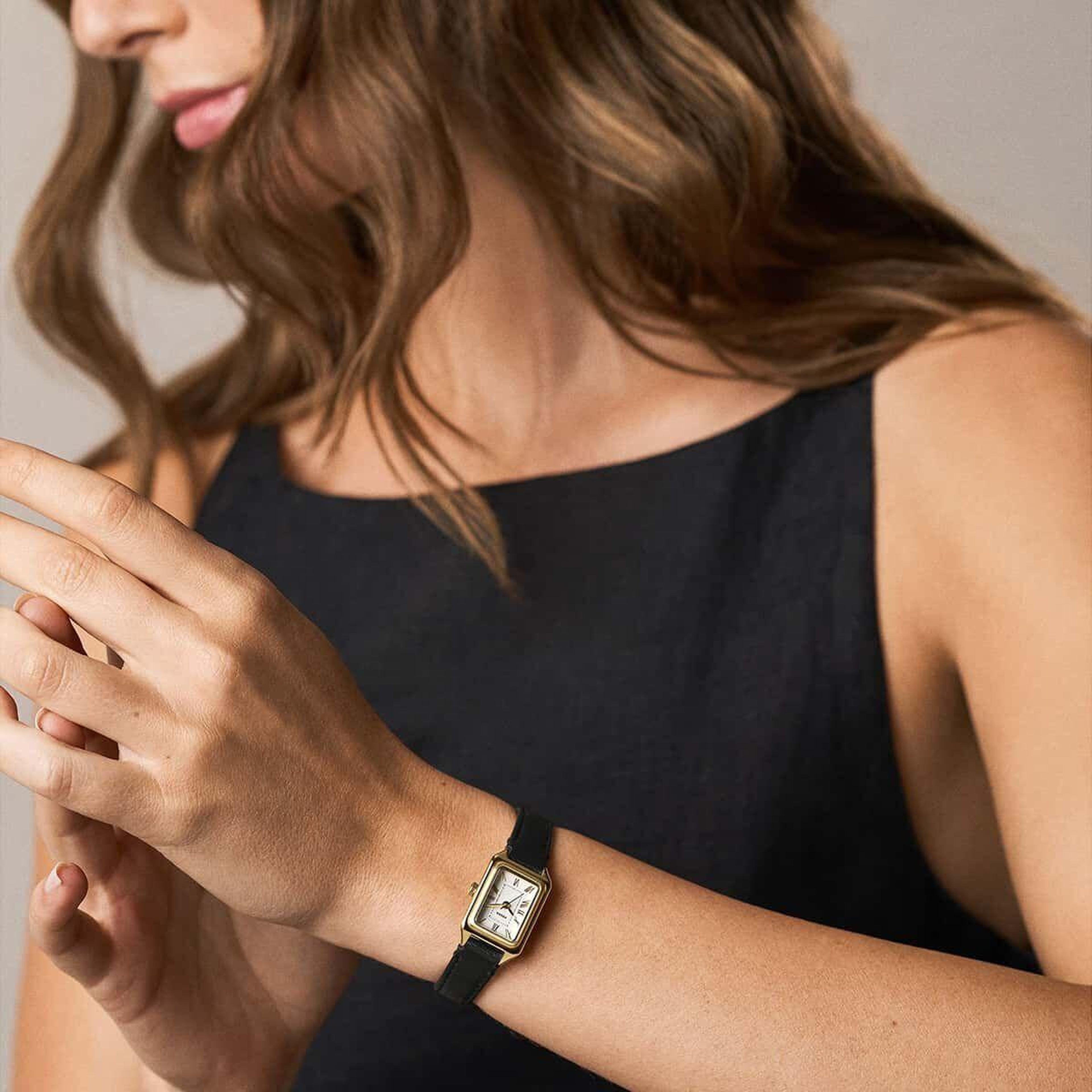 Fossil FES5470 Kadın Kol Saati
