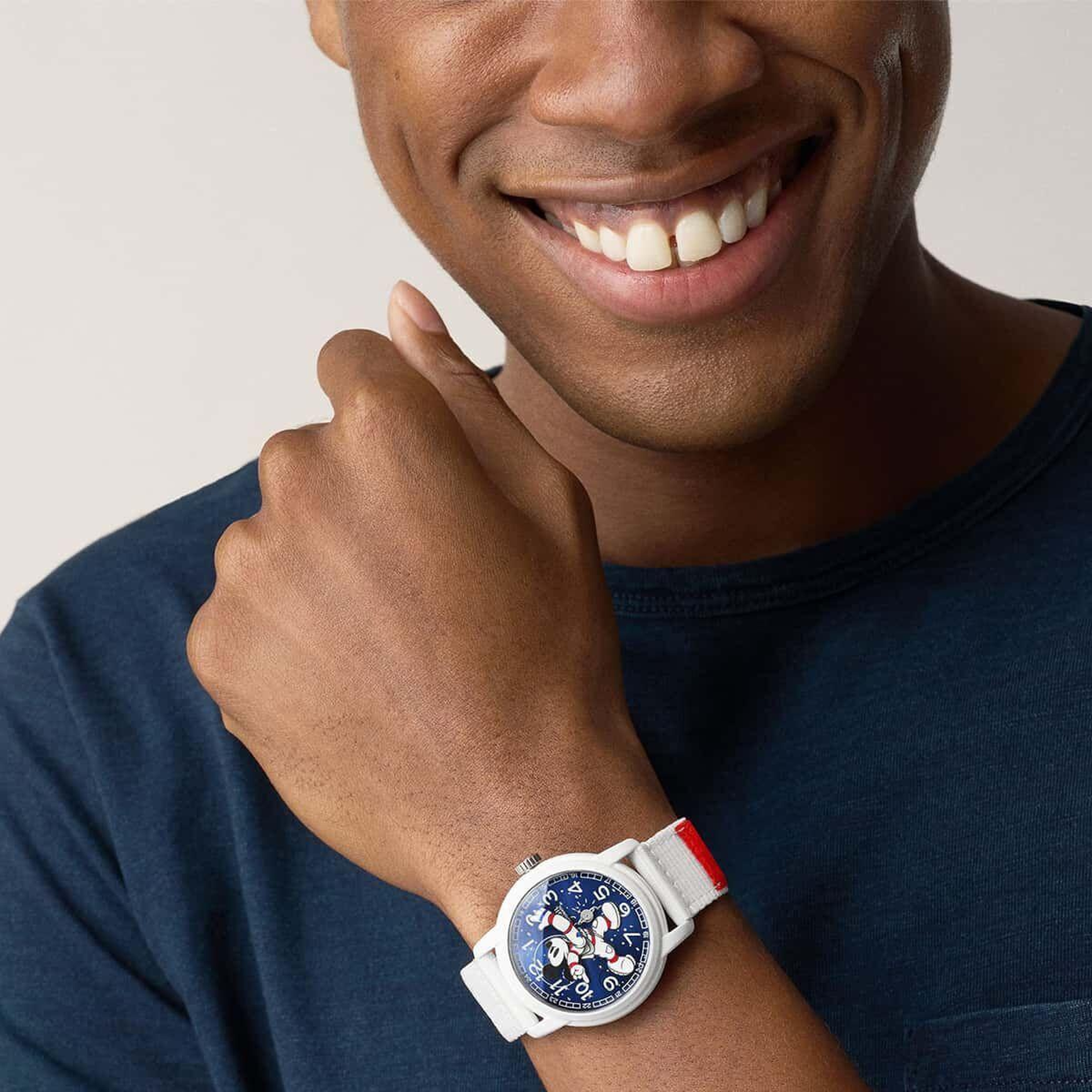 Fossil FLE1194 Disney x Fossil Mickey Mouse Astronaut Kol Saati