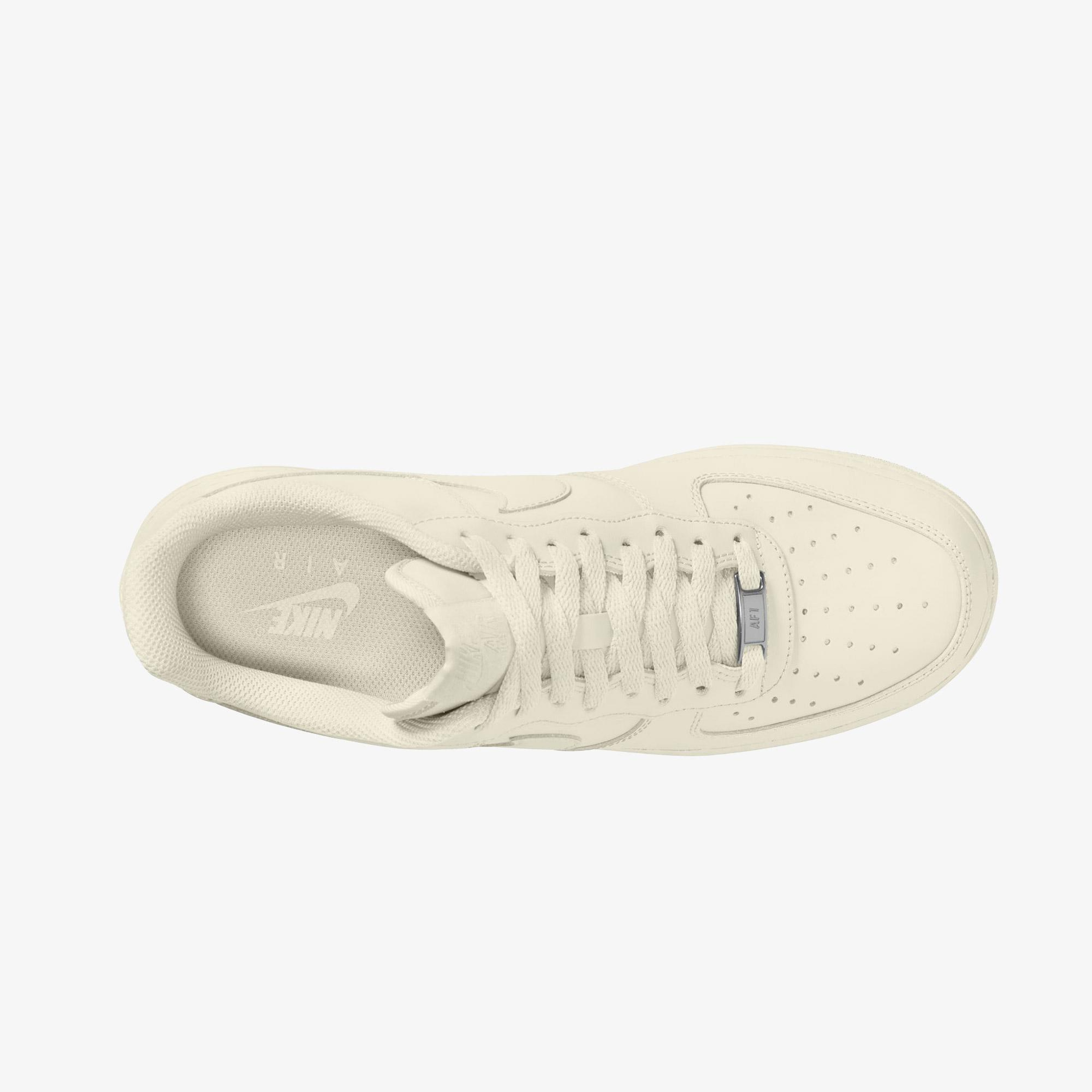 Nike Air Force 1 '07 Erkek Beyaz Spor Ayakkabı