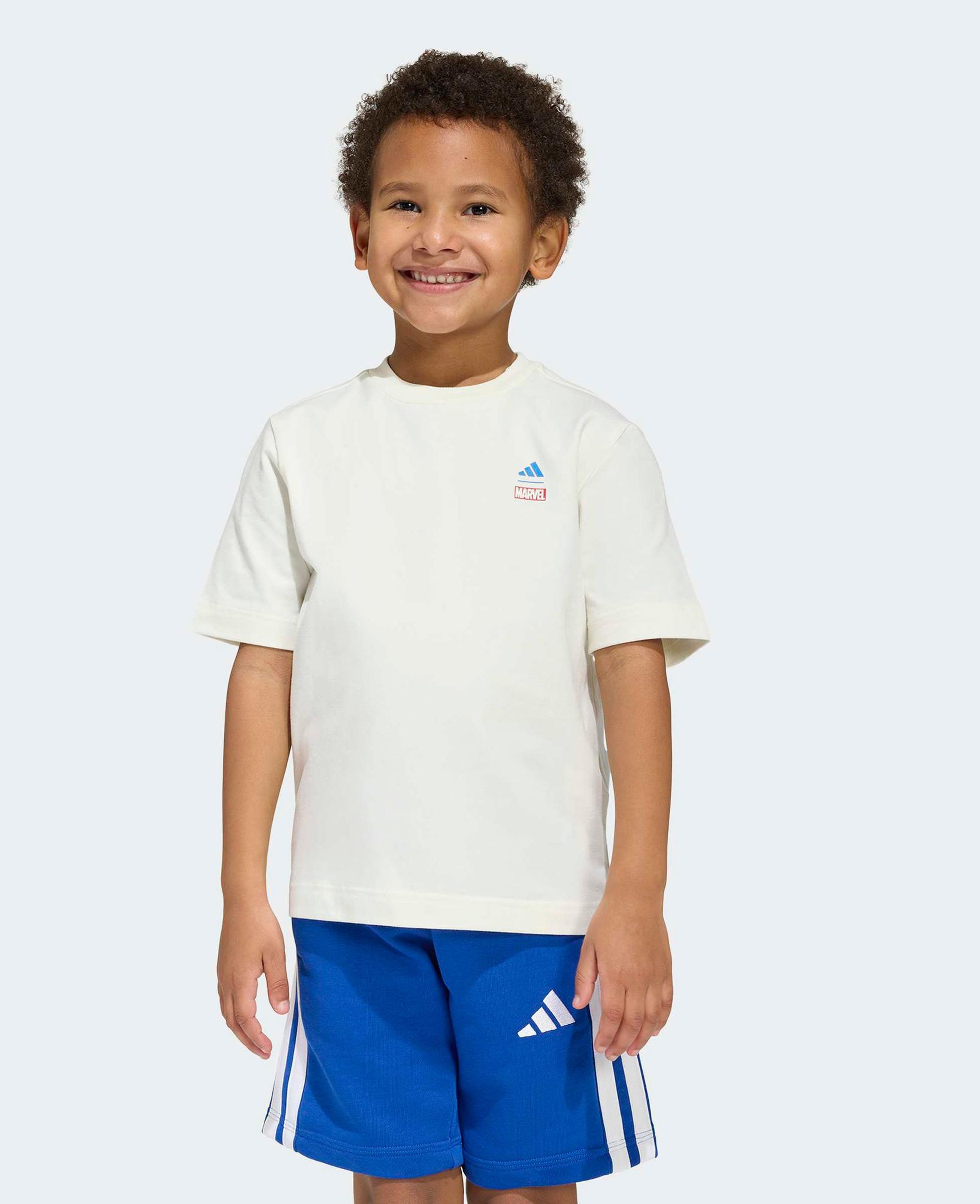 adidas Marvel Çocuk Beyaz T-Shirt